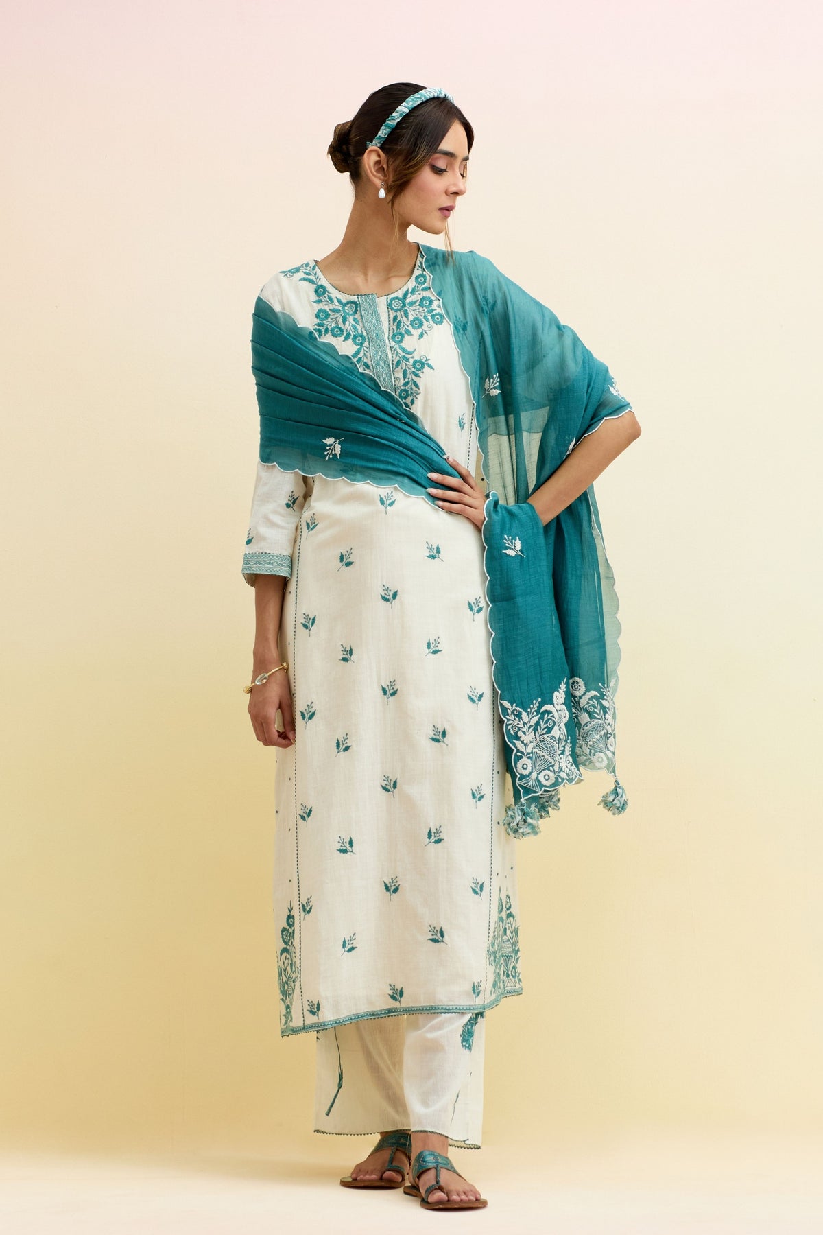 Ivory Kalidar Kurta Set