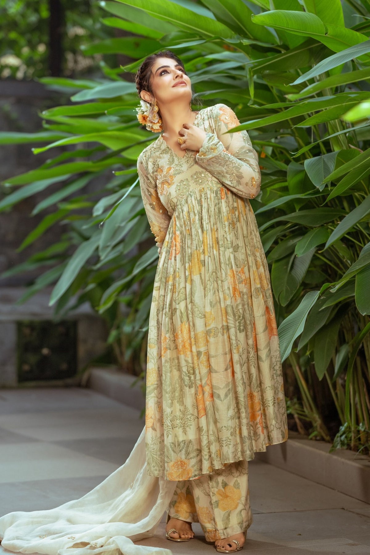 Raveena Tandon in Paulmi and Harsh