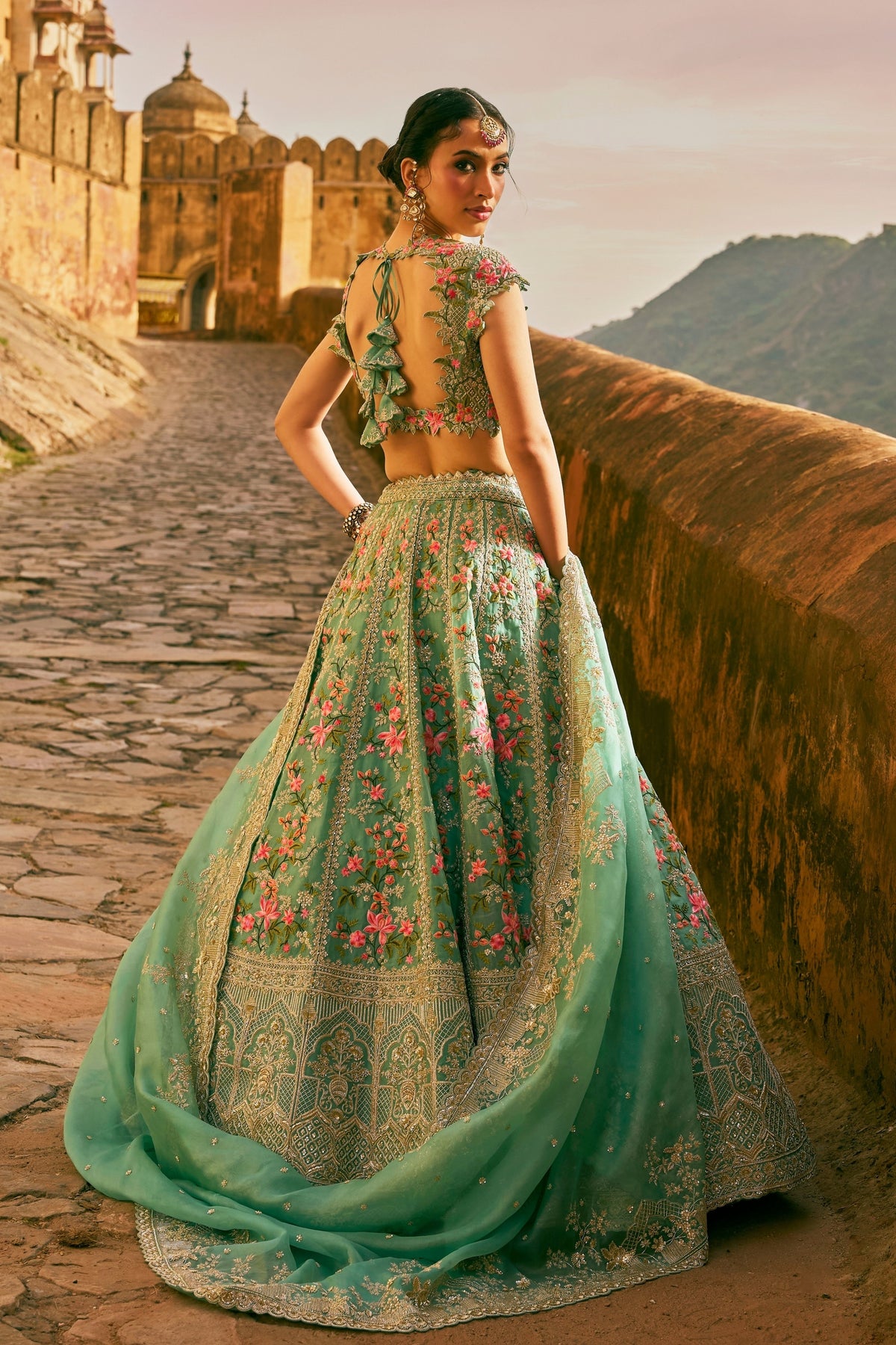 Avni Lehenga Set