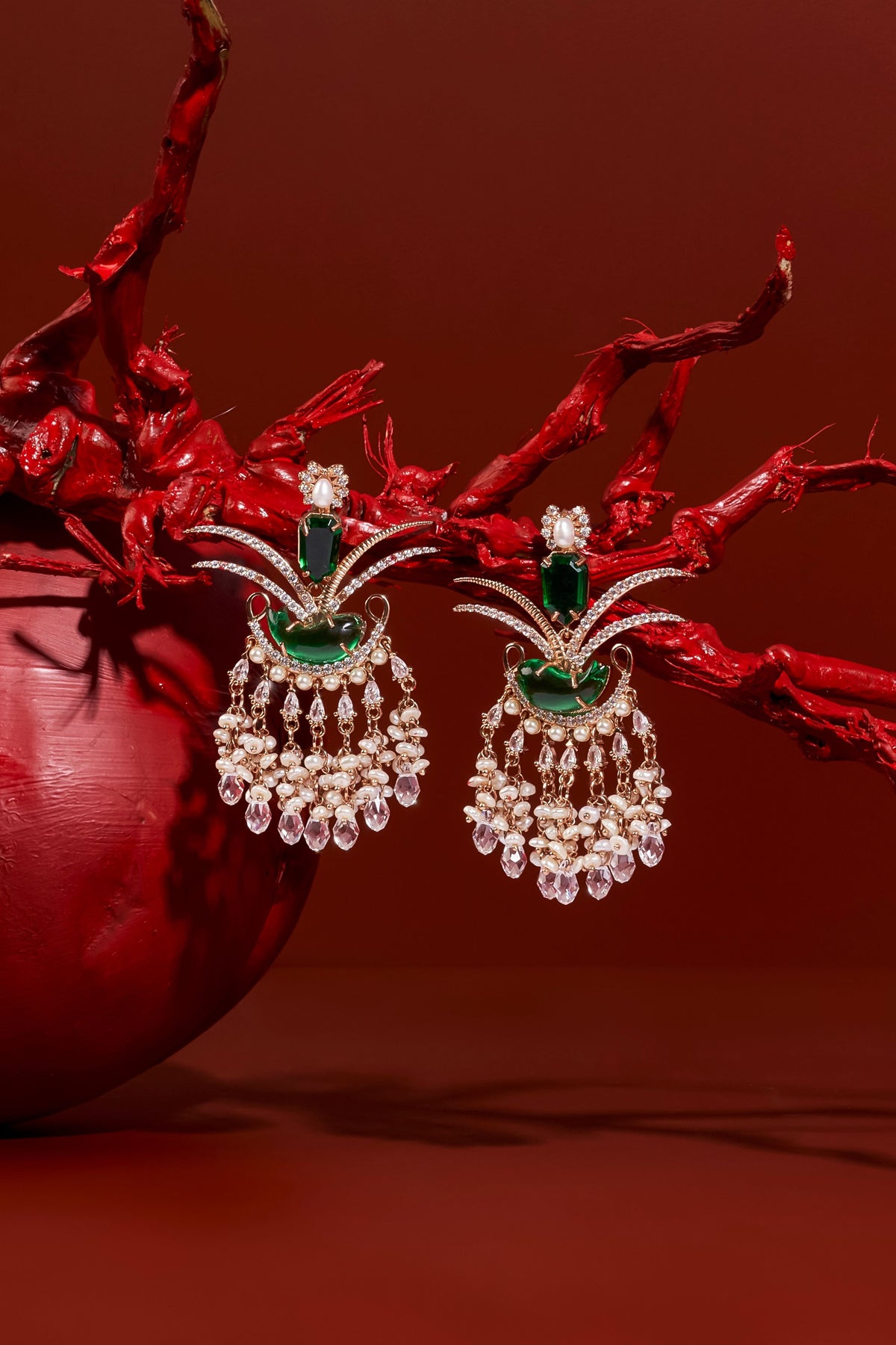Le Palm Fish Earrings in Jade Green