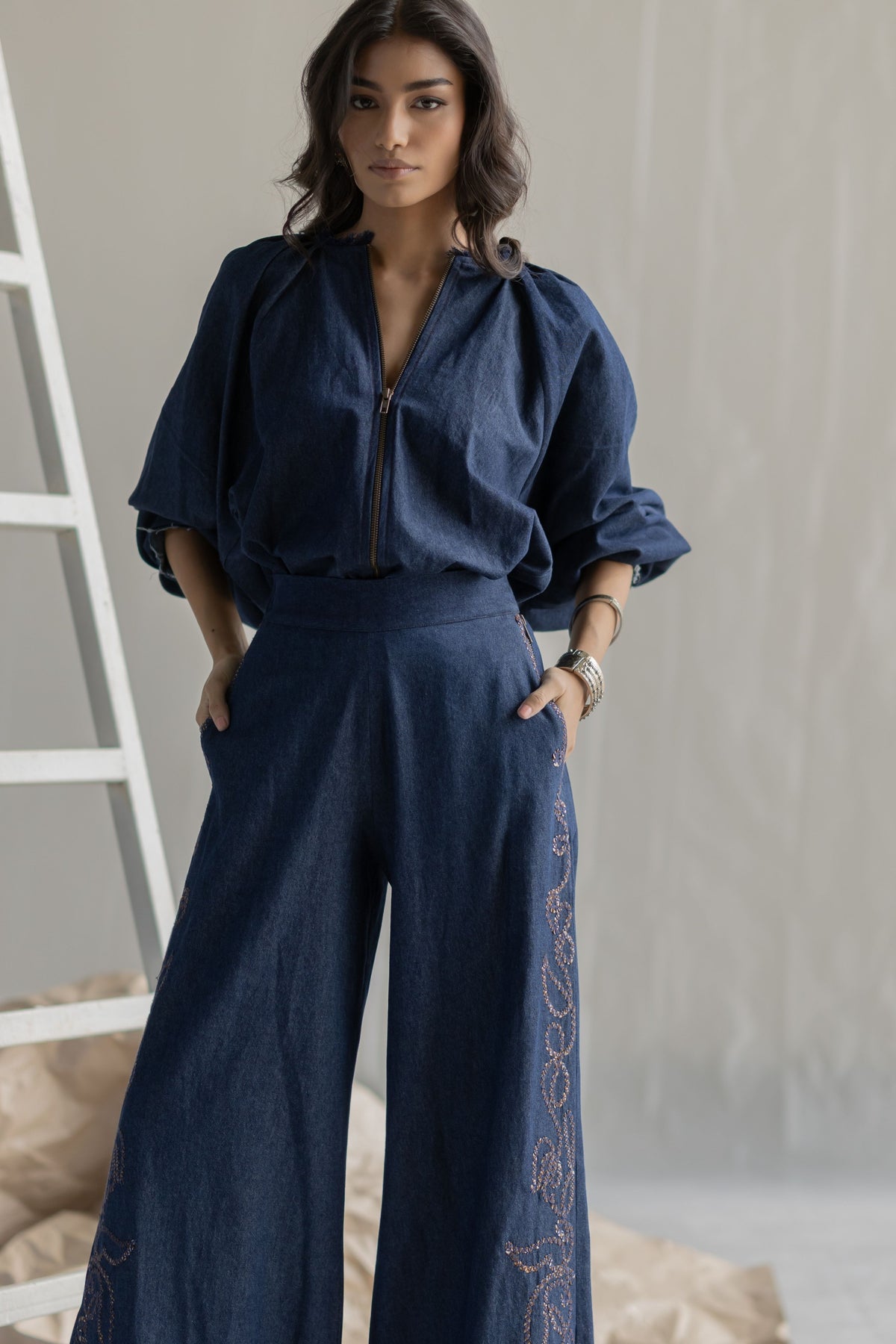 Dark Blue Lantern Top