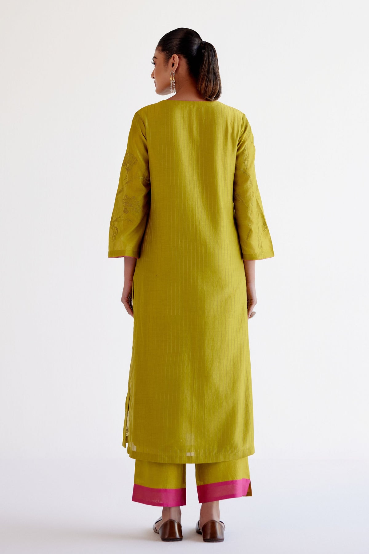 Green Resham Embroidery Kurta Set