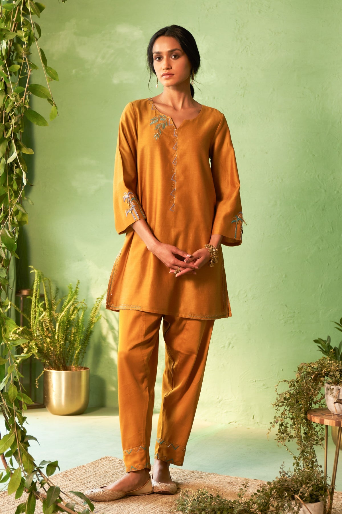 Palm Short Kurta Set