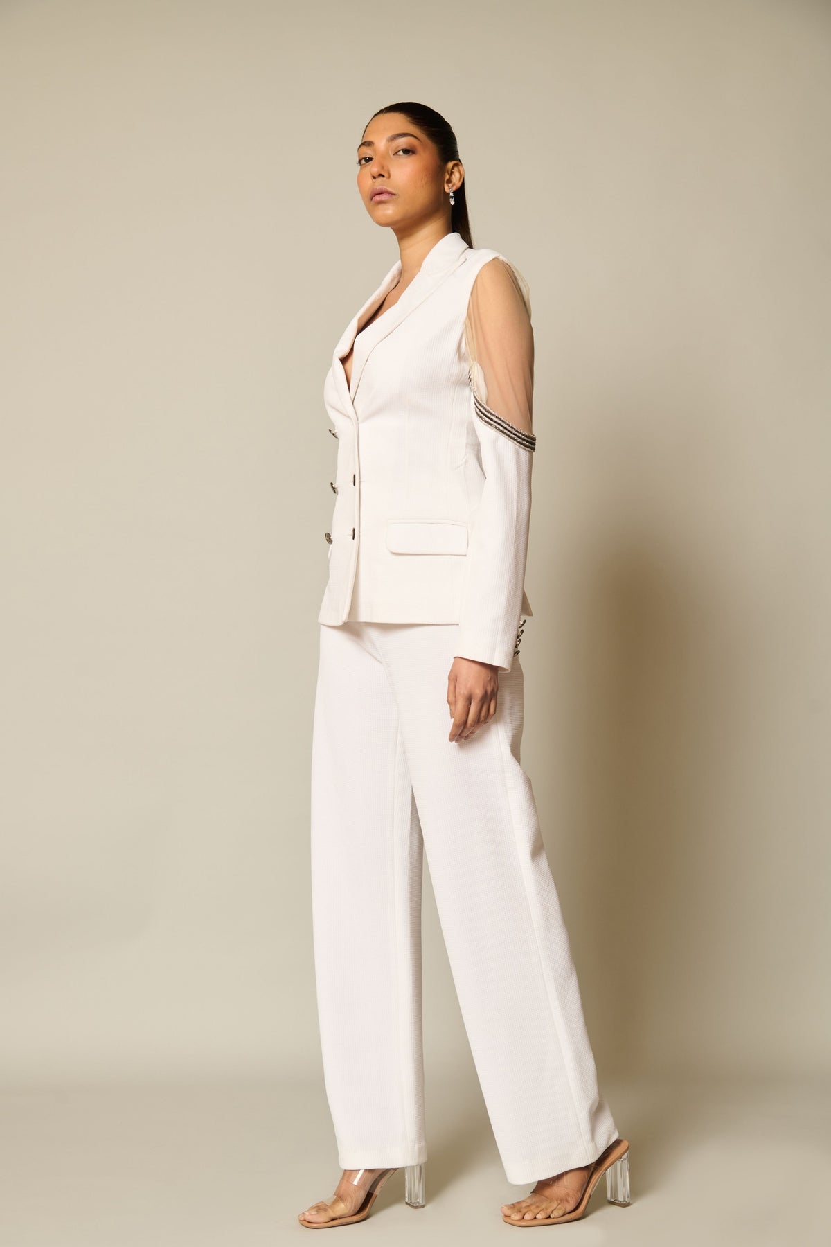 Checkmate Ivory Necklace Suit