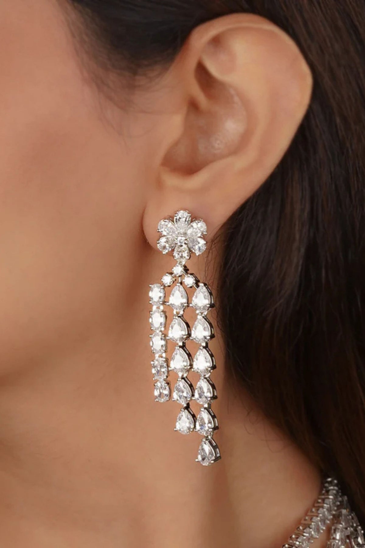 White Color Silver Plated Faux Diamond Necklace Set