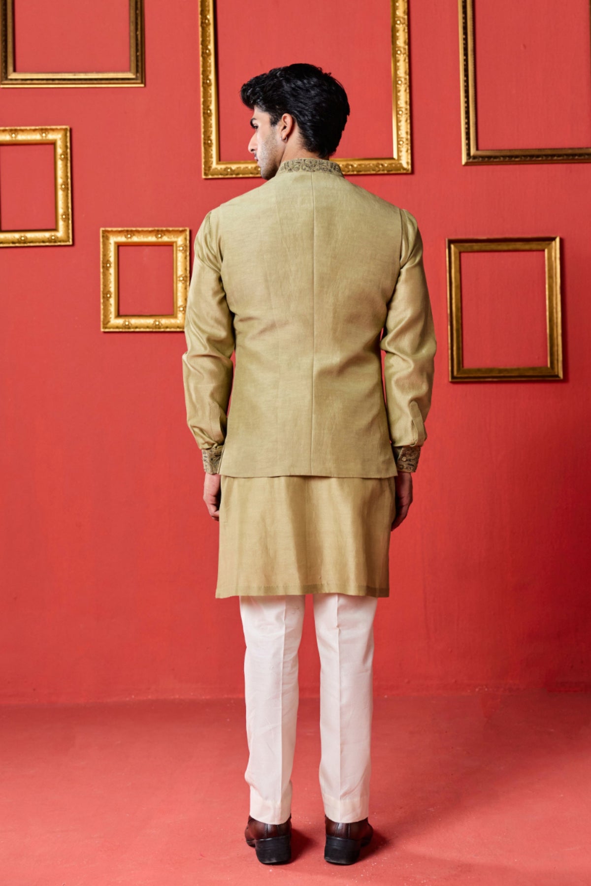 Saarth Nehru Jacket Set