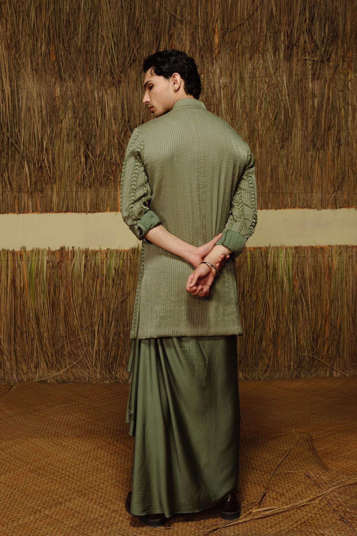 Anakh Kurta Dhoti Set