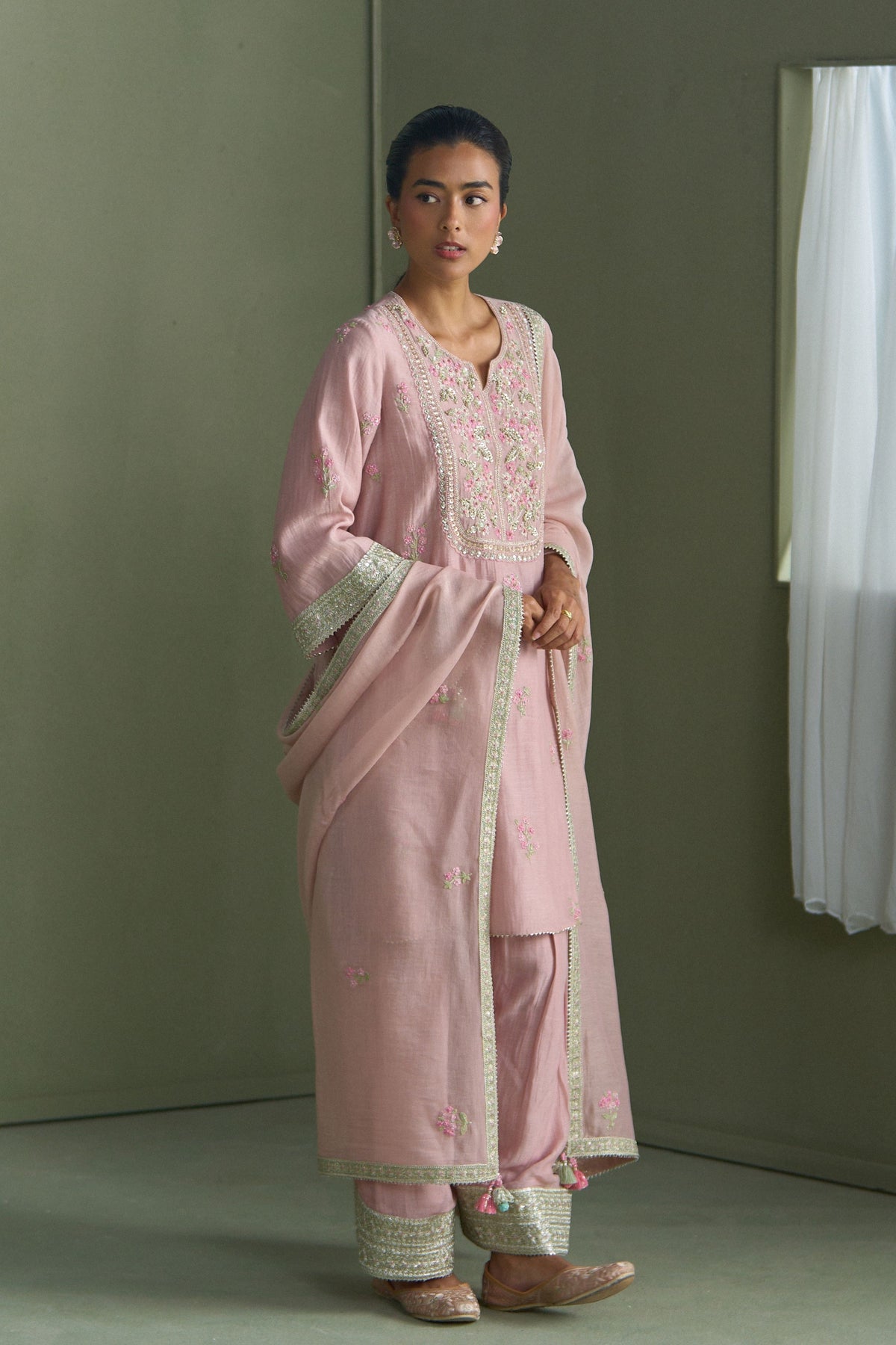 Alice Yoke Kurta Set