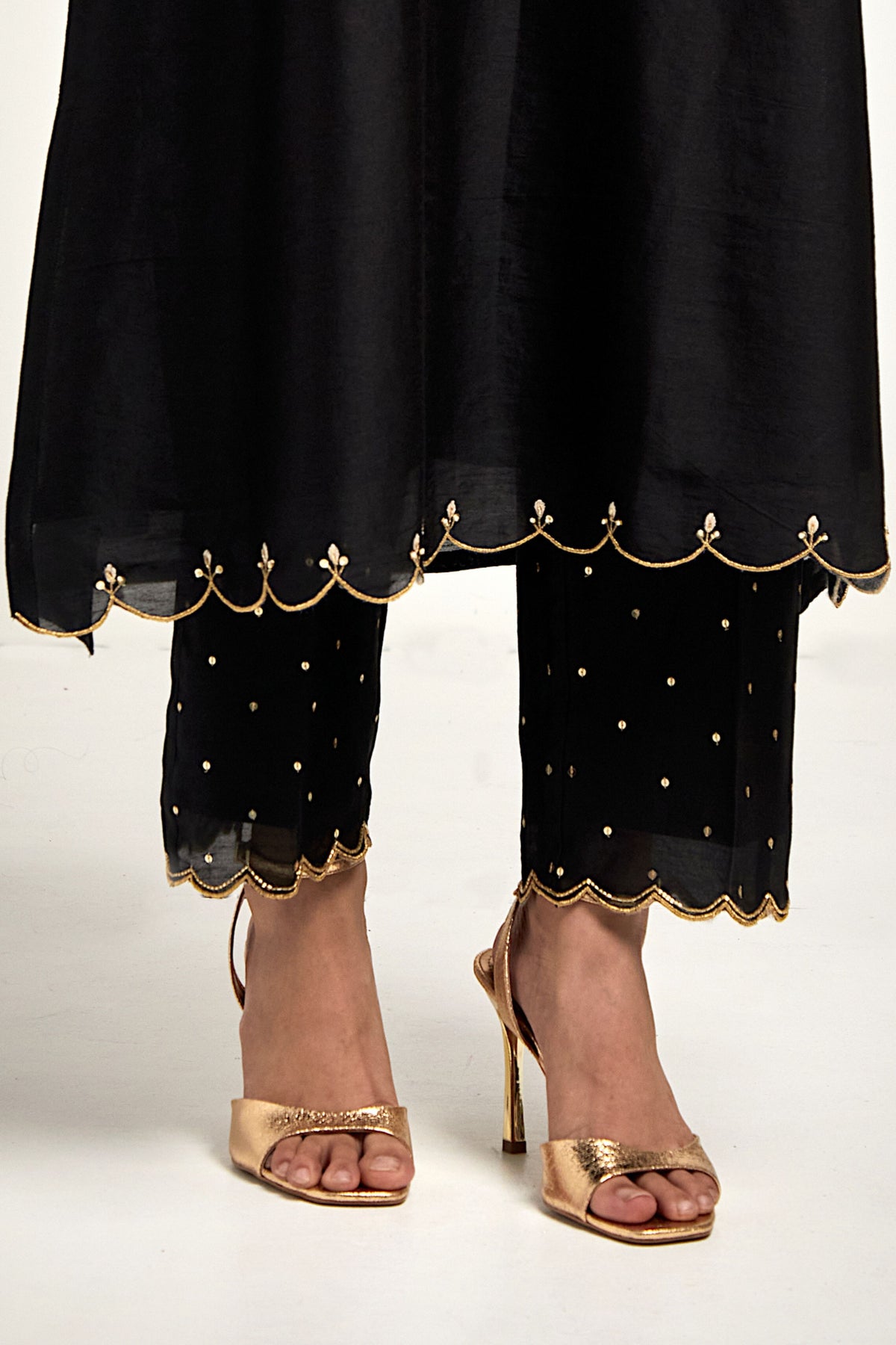 Embroidered Black Kurta Set