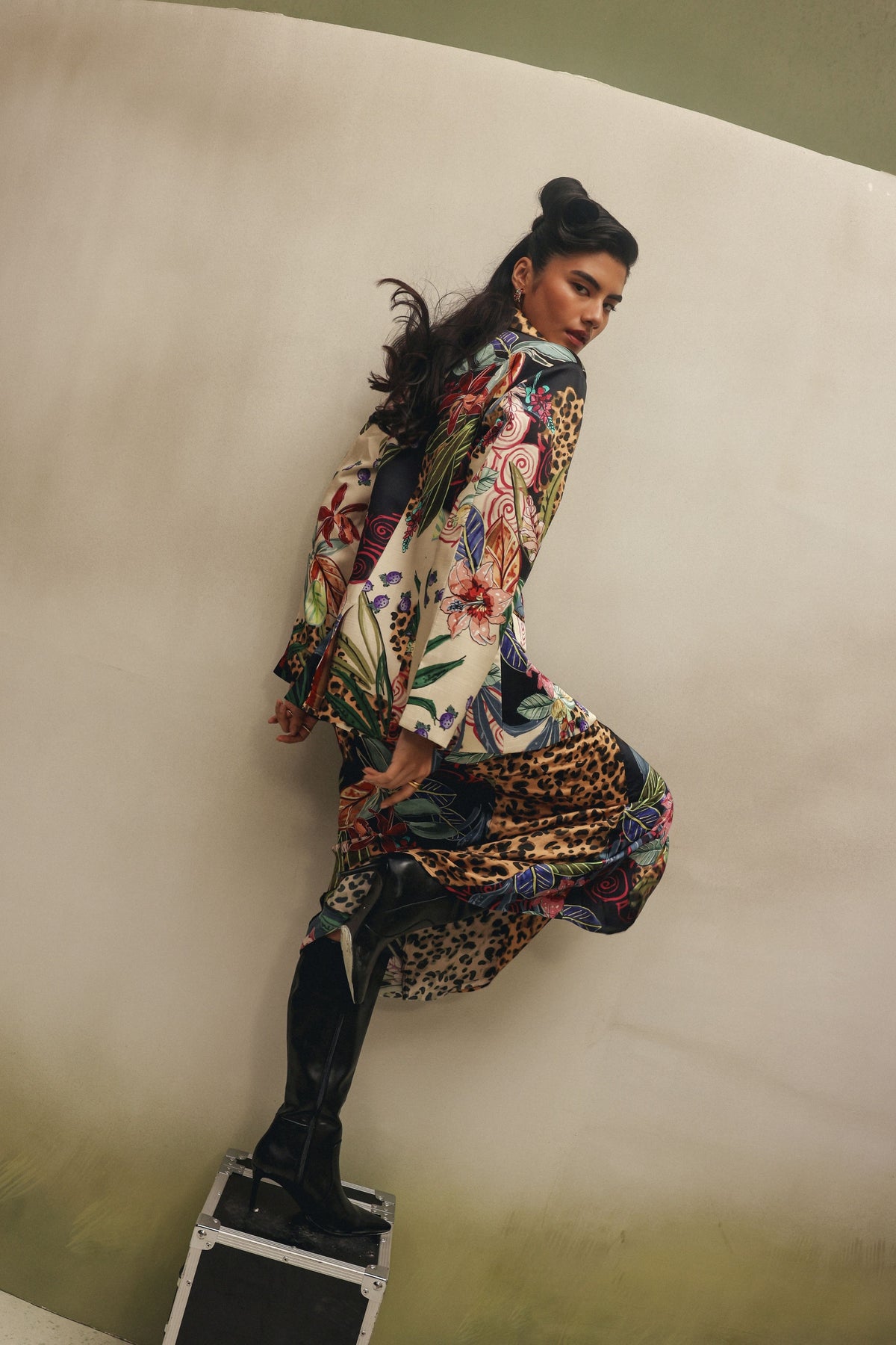 Riva Wildflower Blazer