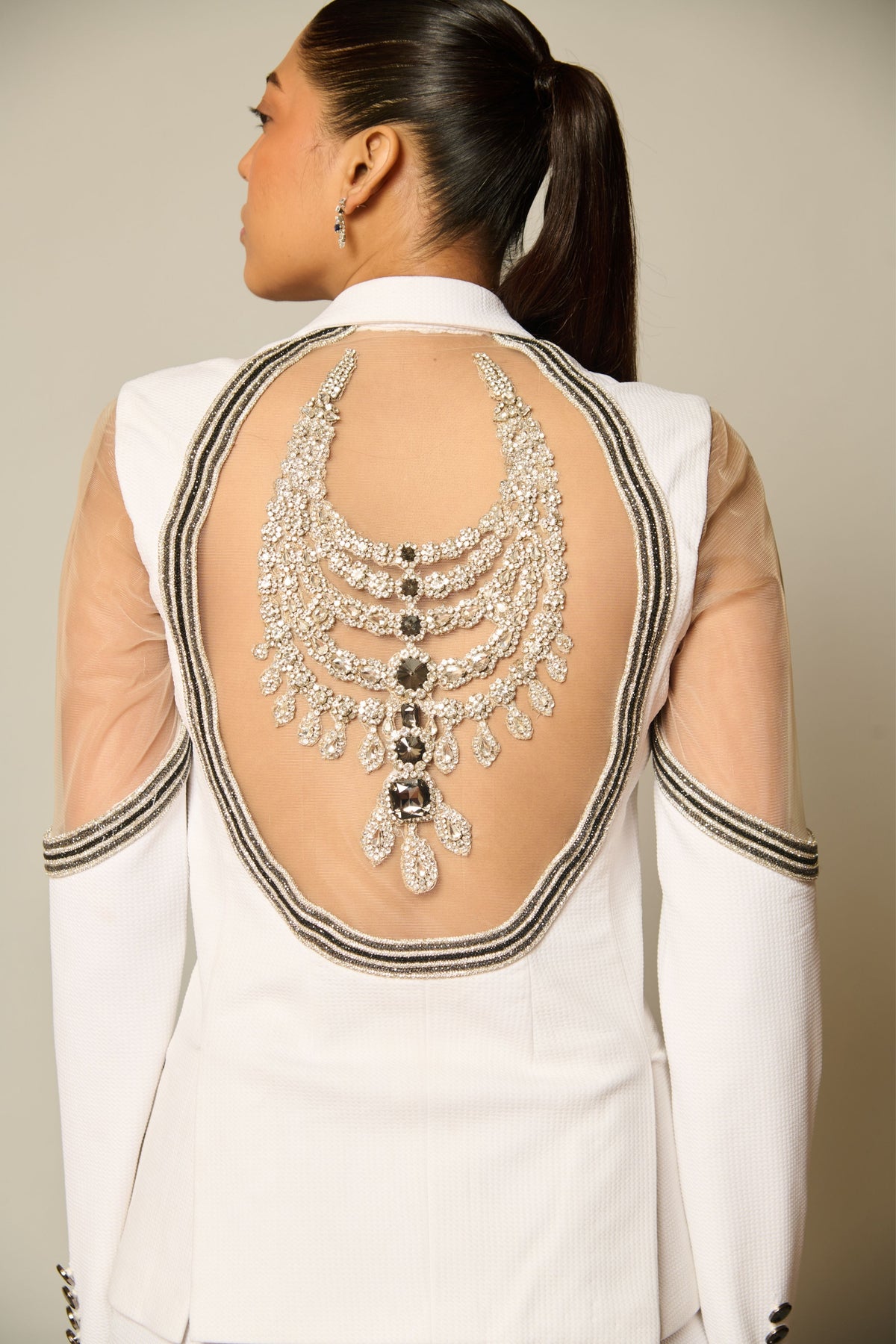 Checkmate Ivory Necklace Suit
