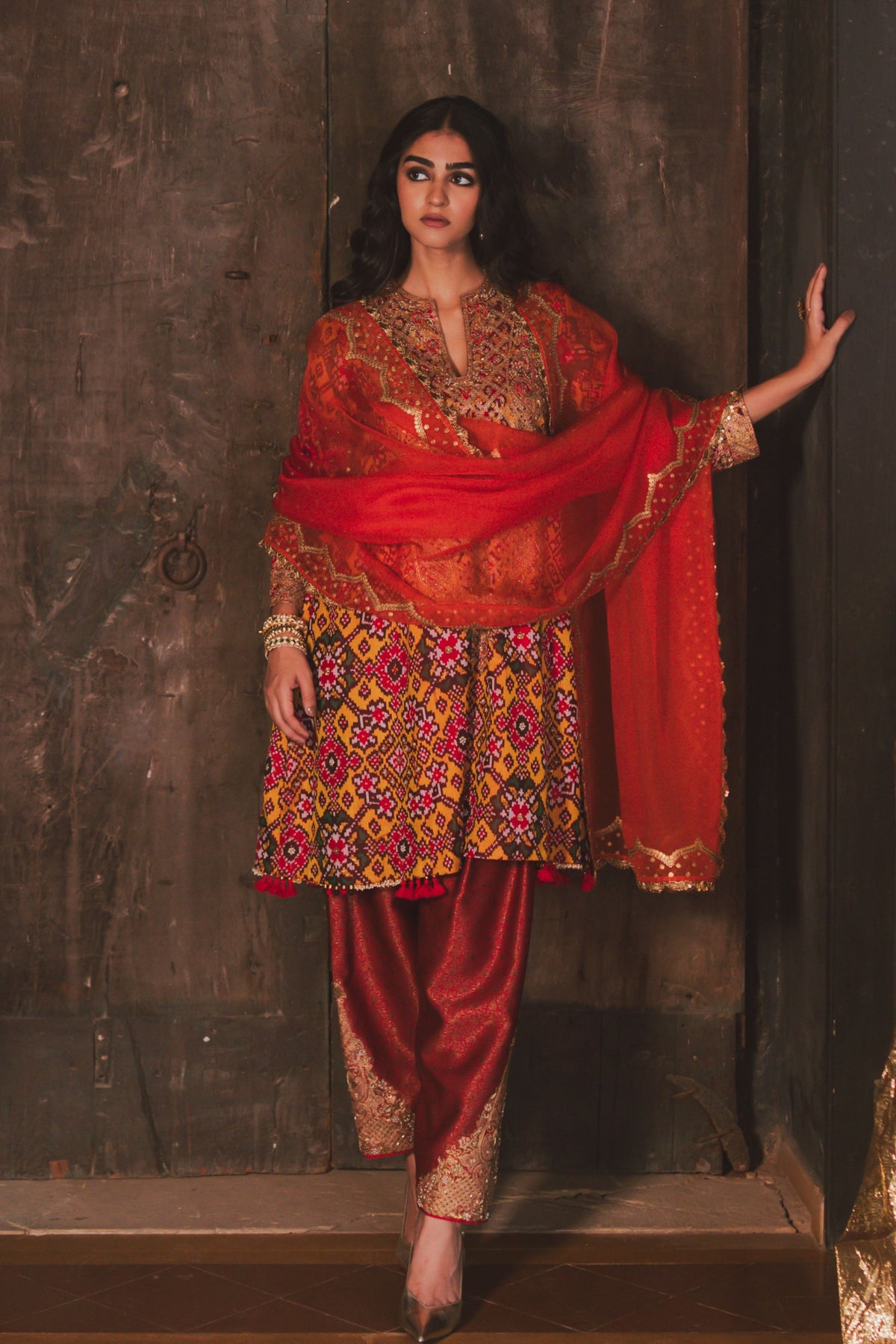Rust With Red Gul Dupatta