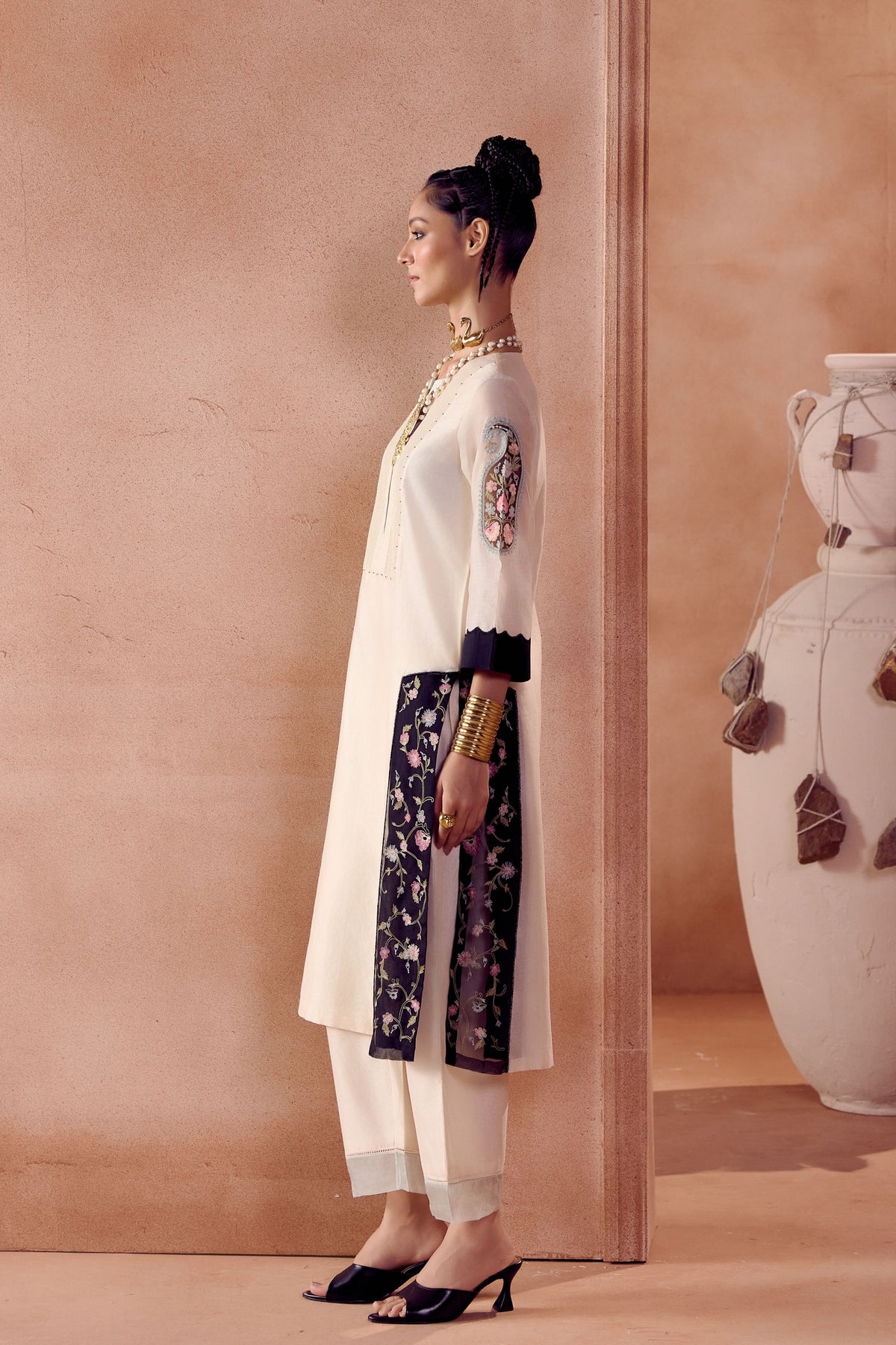 Ivory Black Kurta Set