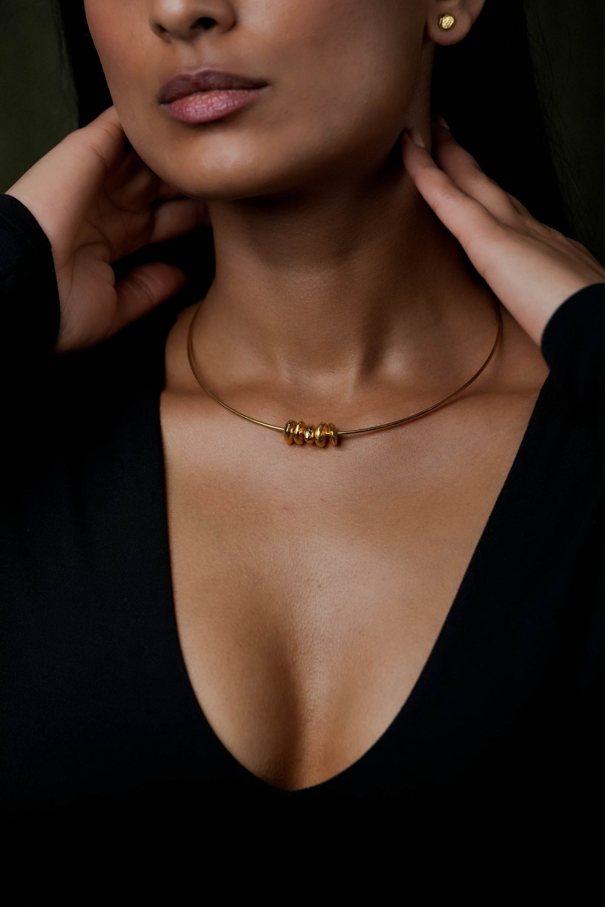 Thero Golden Choker
