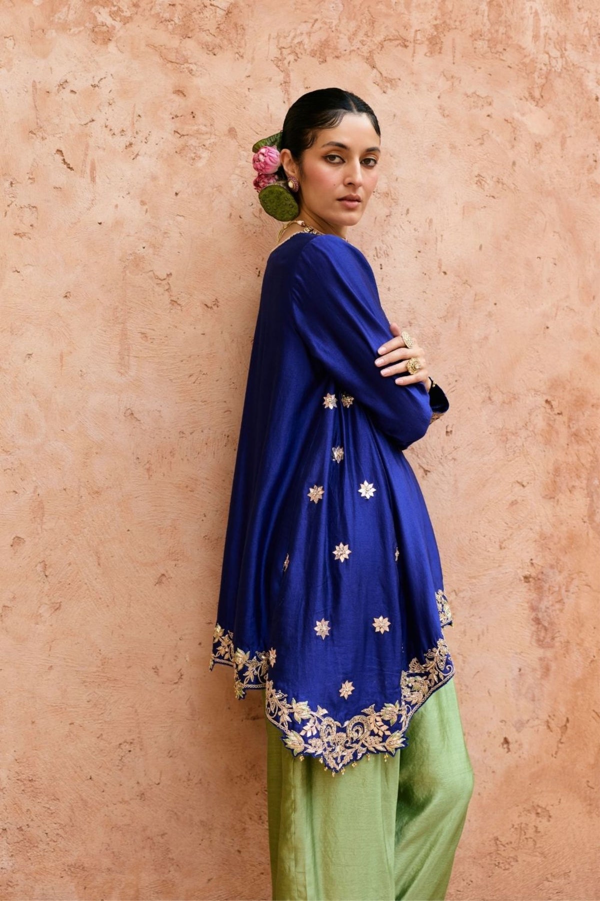 Neera Blue Tunic Set