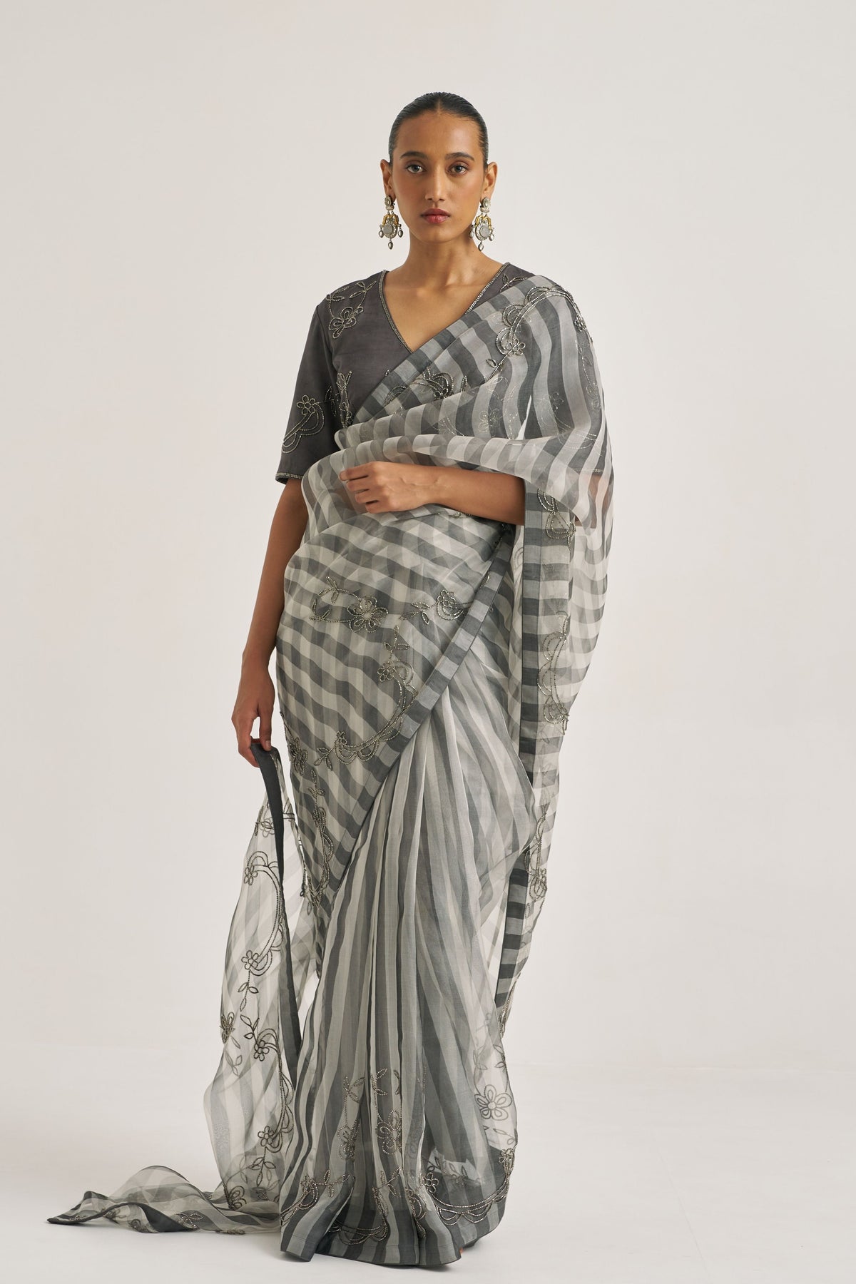 Yamini Grey Saree