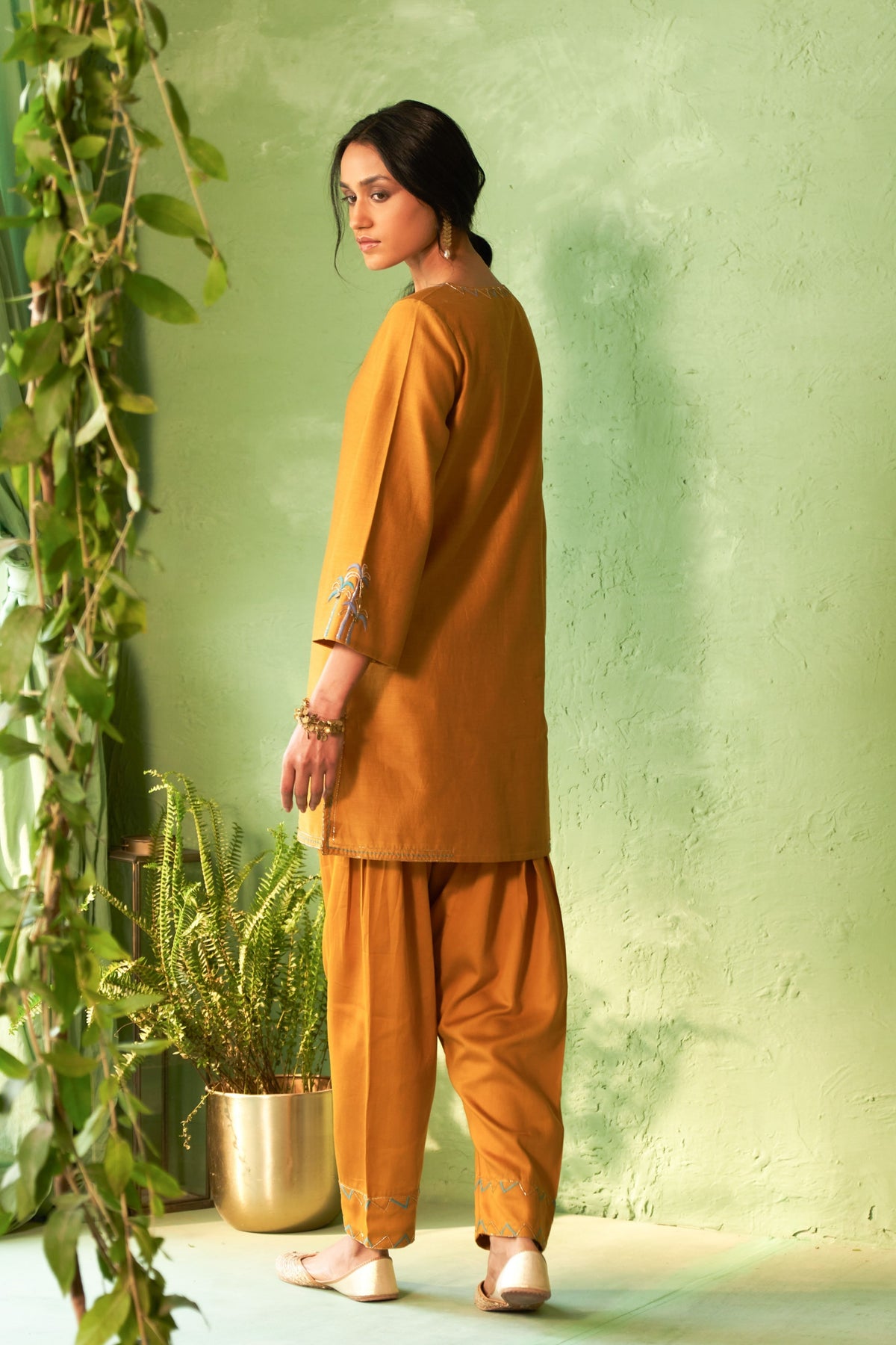 Palm Short Kurta Set