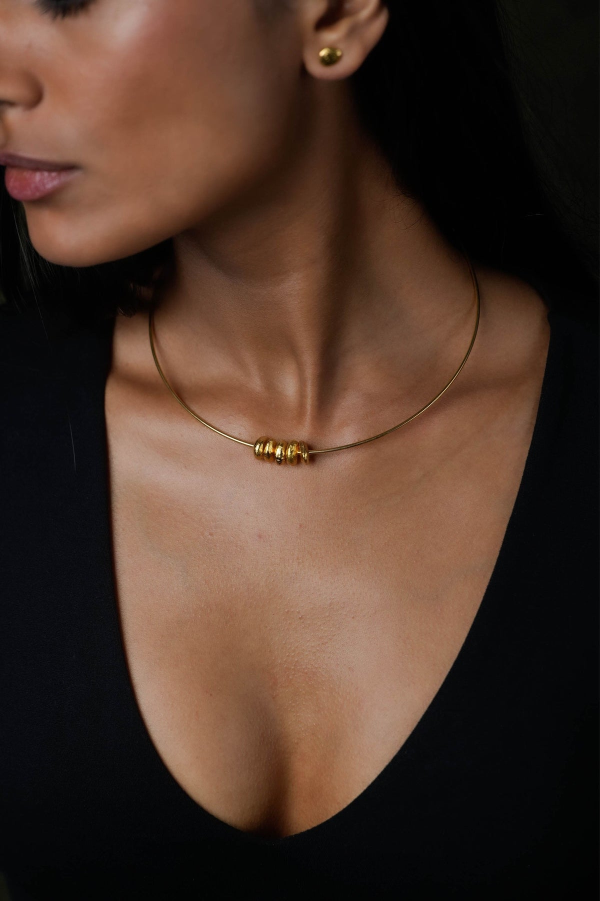 Thero Golden Choker