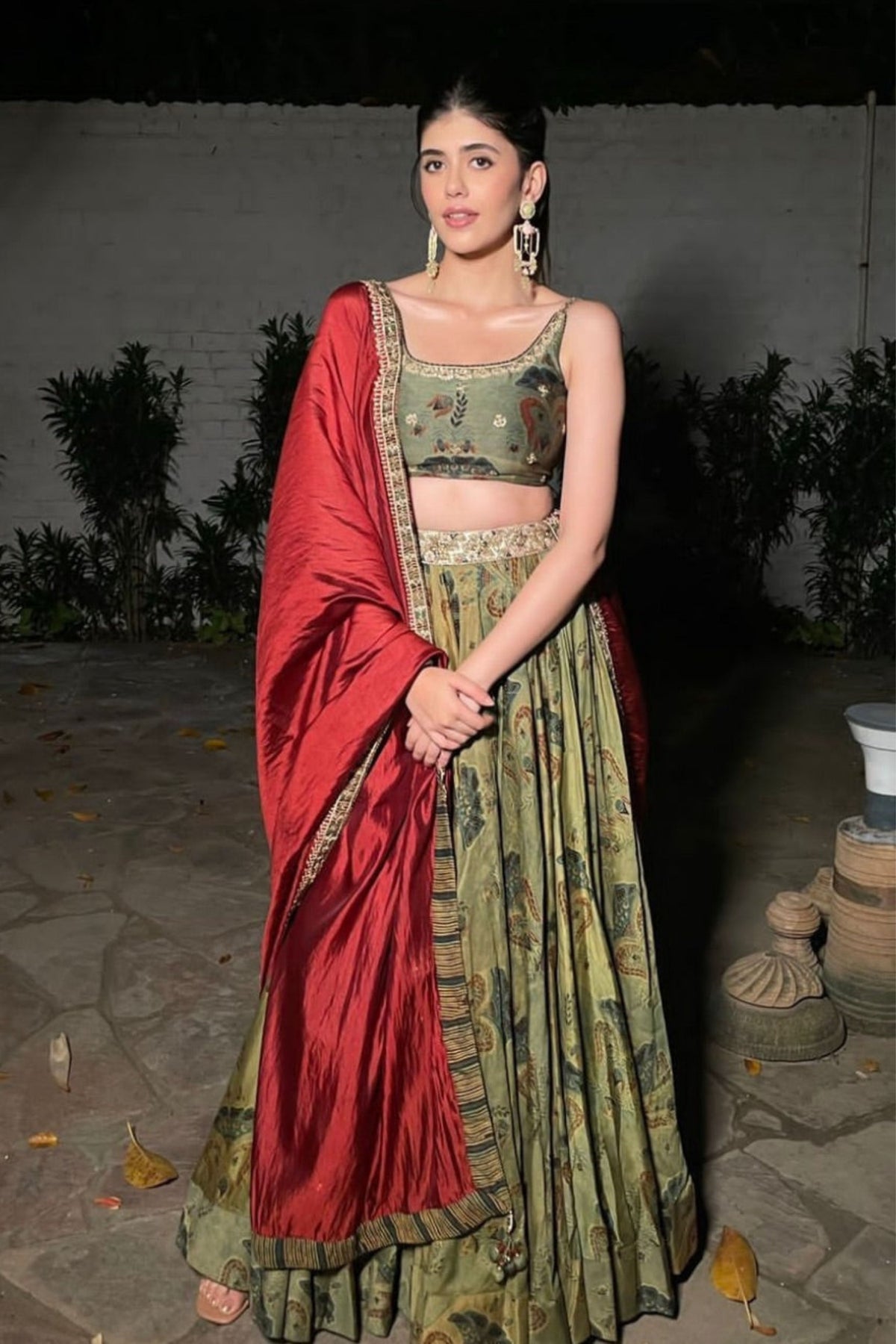 Sanjana Sanghi in Punit Balana