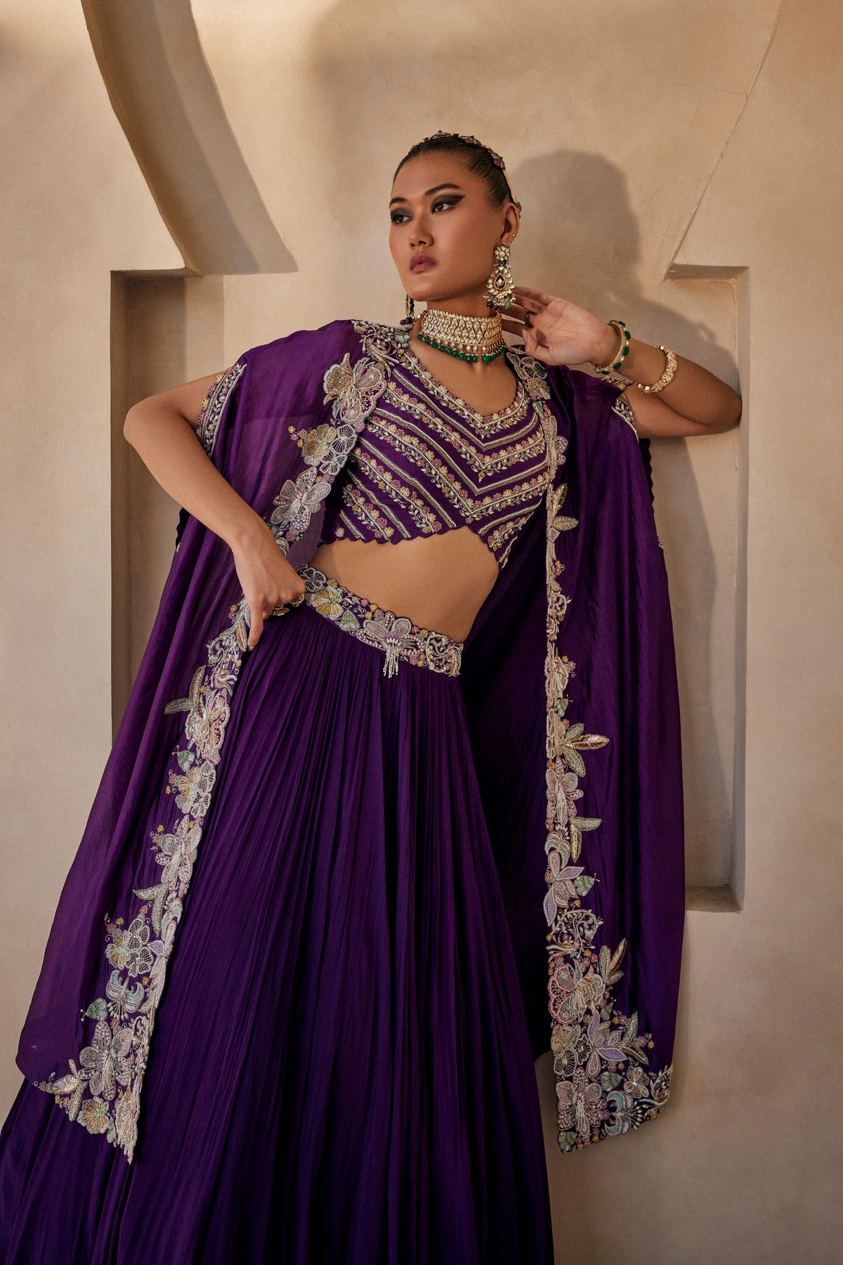 Vanya Cape Set