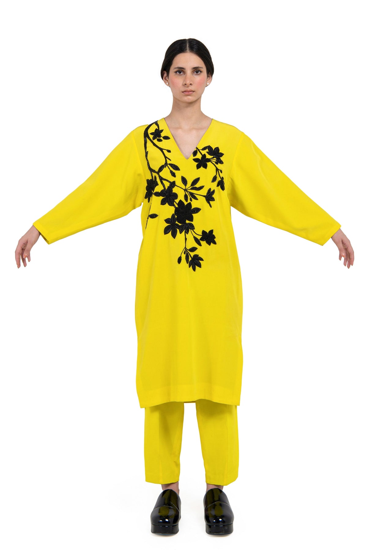 Furano &amp; Yui Lime Kurta Set