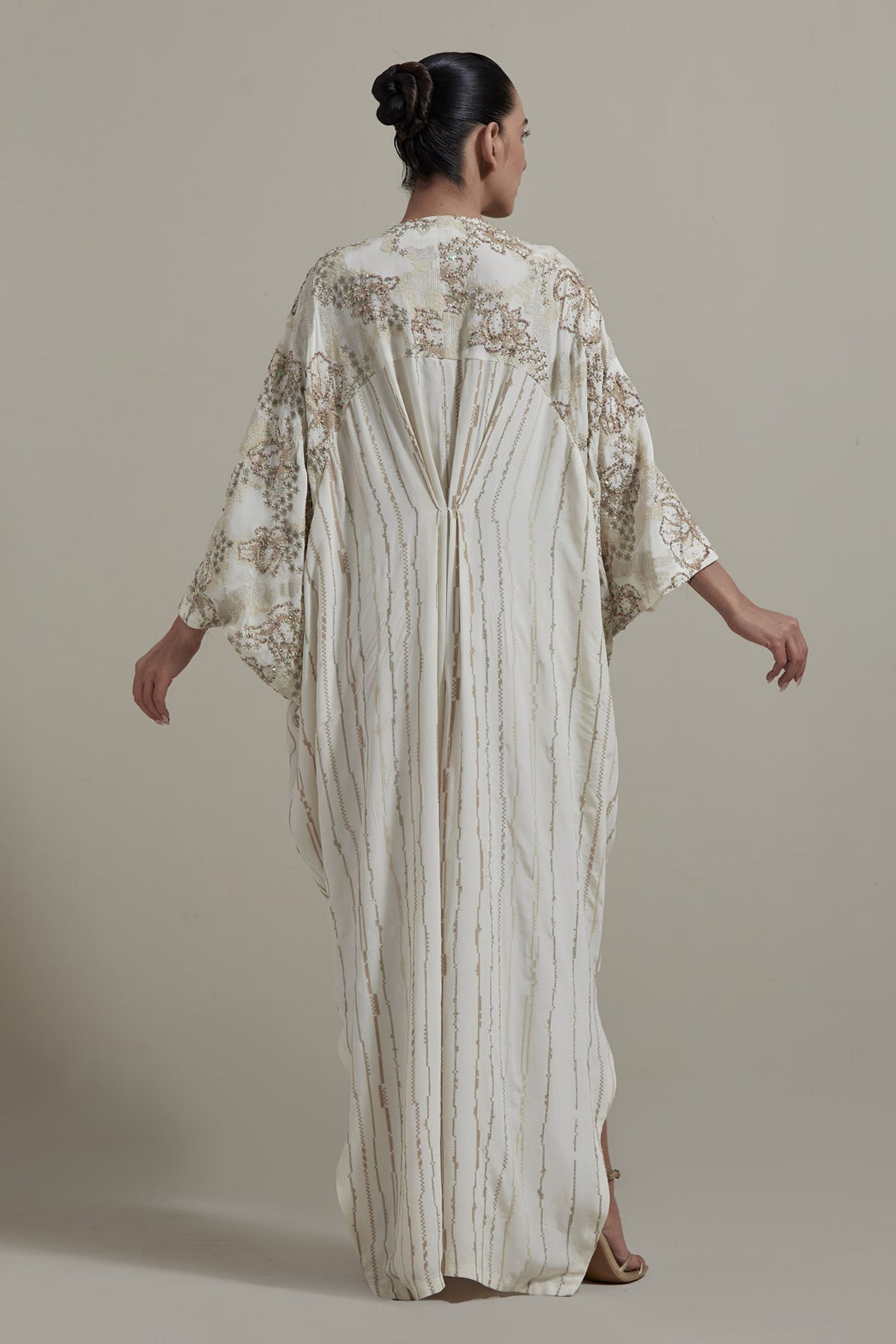 Ivory Embroidered Sleeves Kaftan