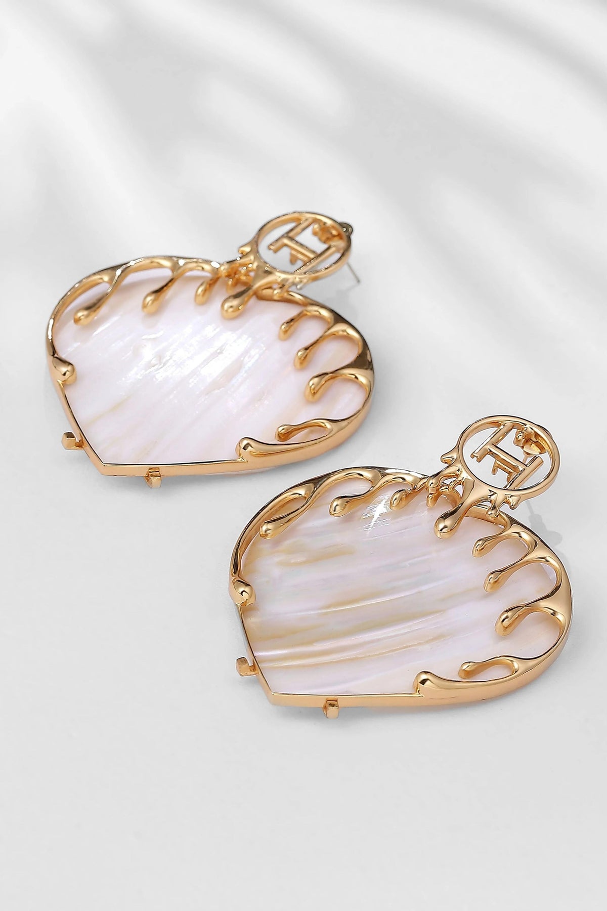 Wild Heart Shell Maxi Earrings
