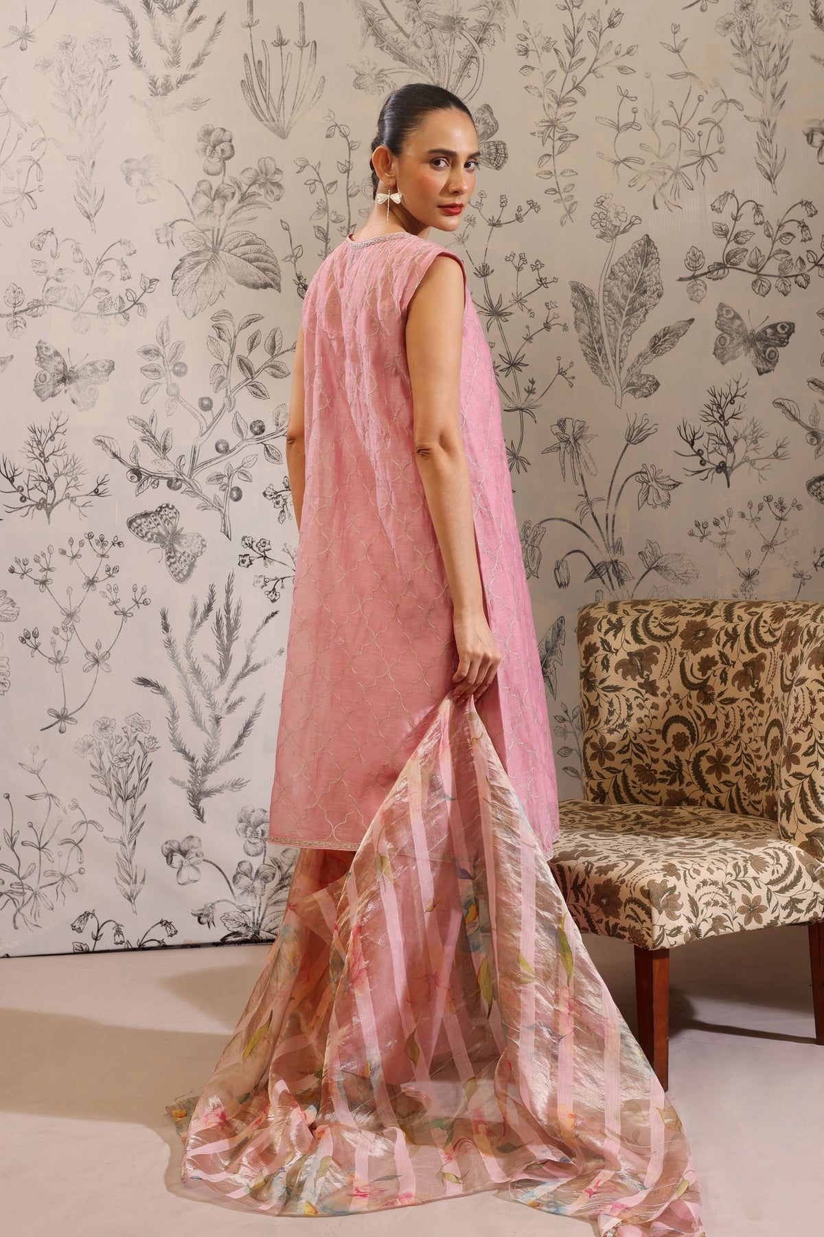 Makaranda Pink Kurta Set