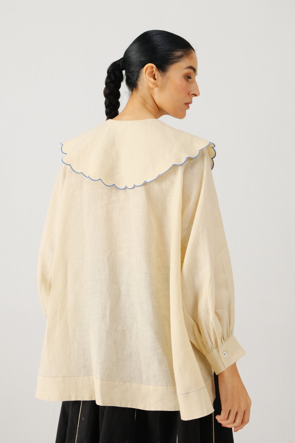 Ivory Rose Julia Set