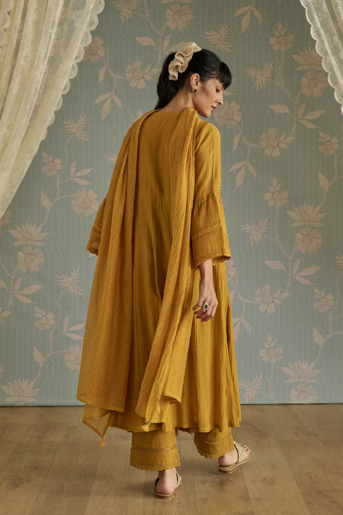 Yellow Sairah Kurta Set