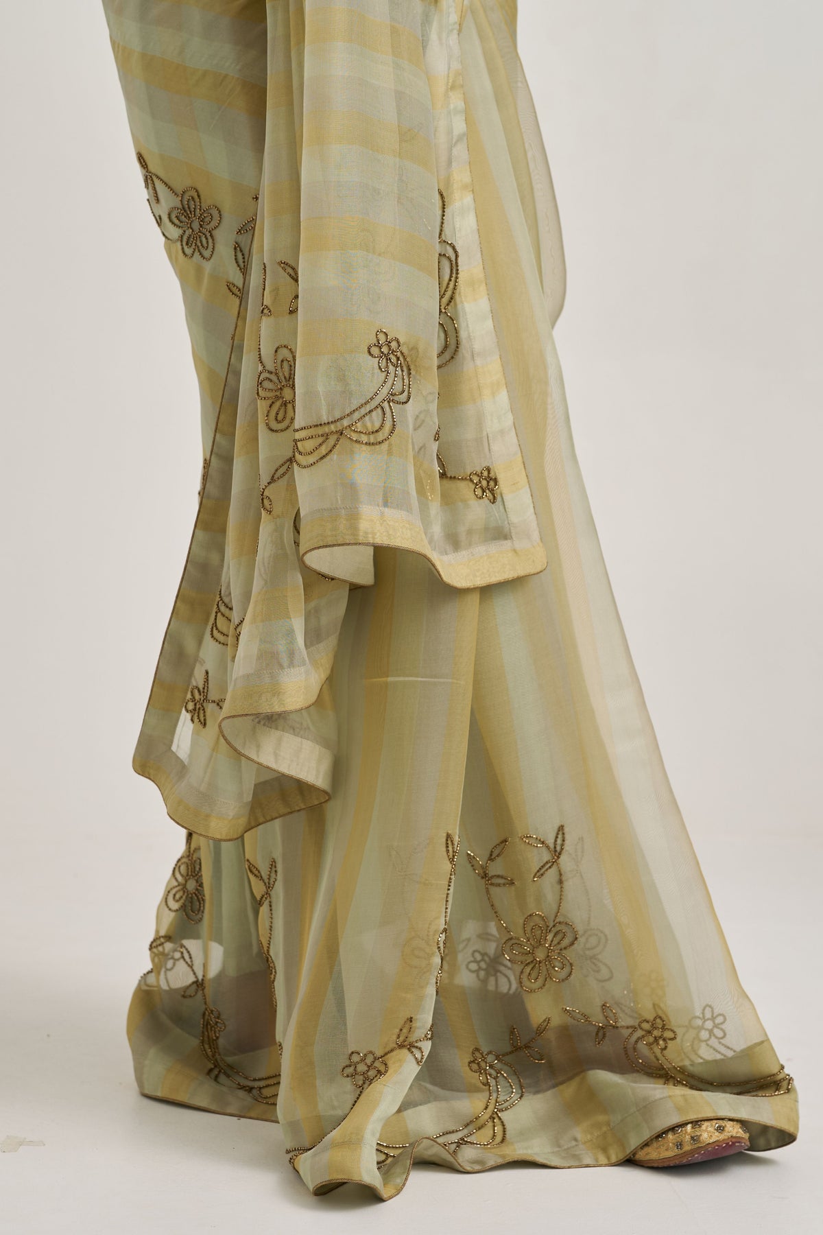 Yamini Gold Saree