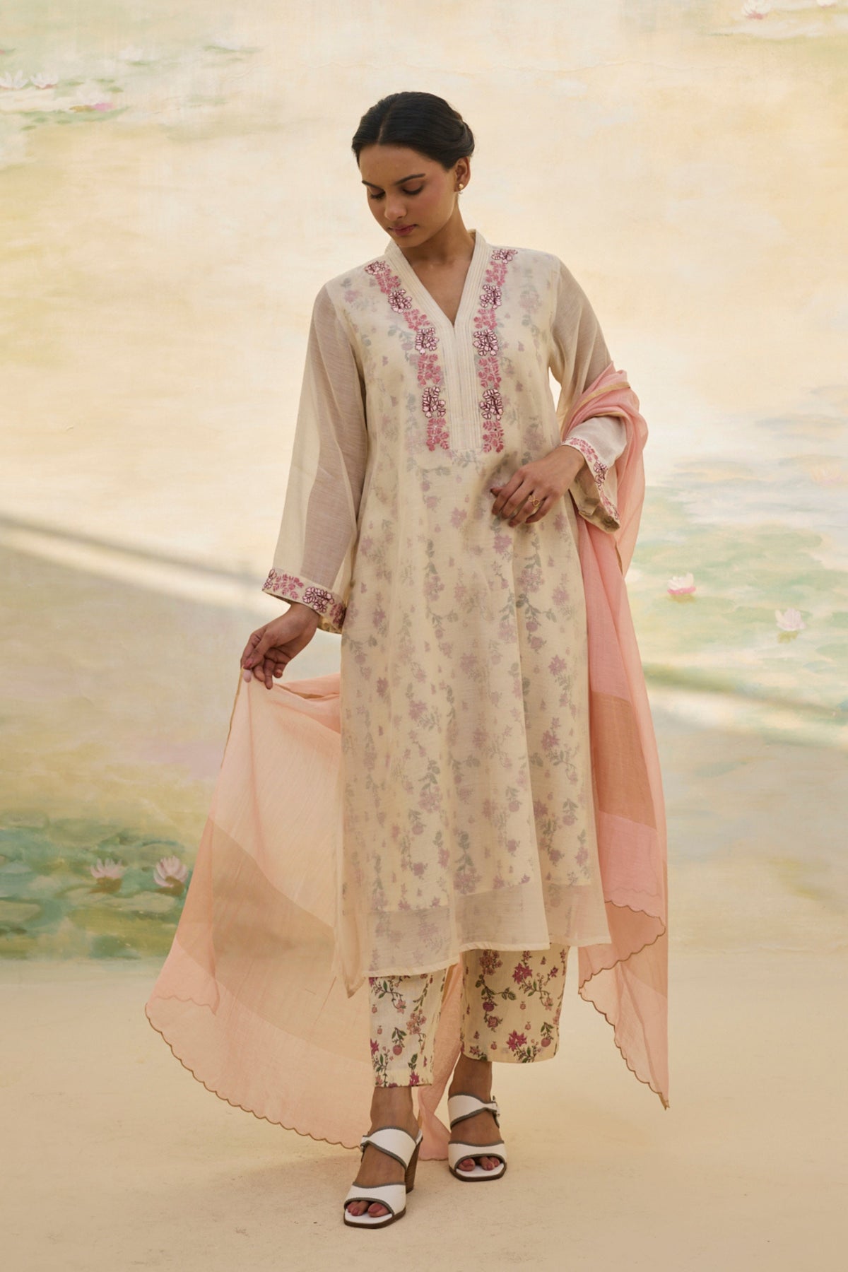 Vanya Kurta Set