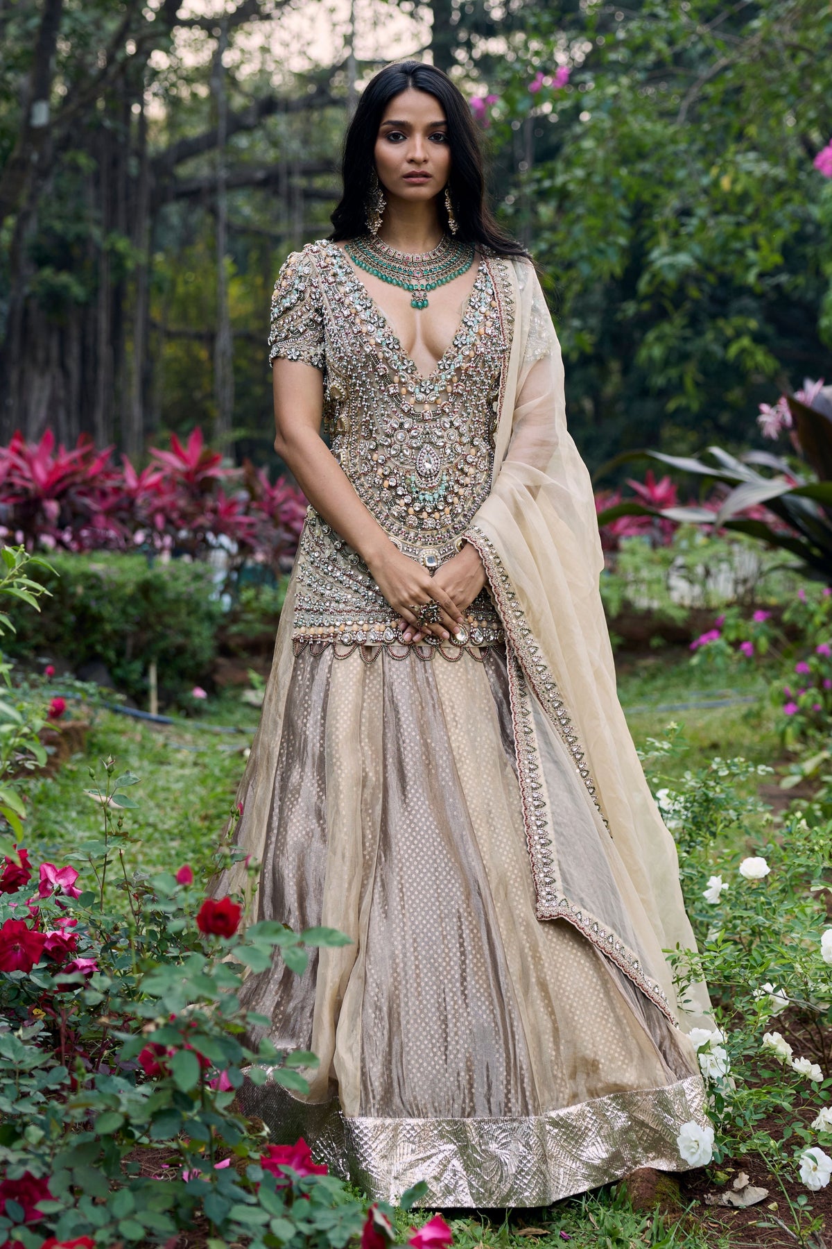 Noor-e-zar Jadau Lehenga Set