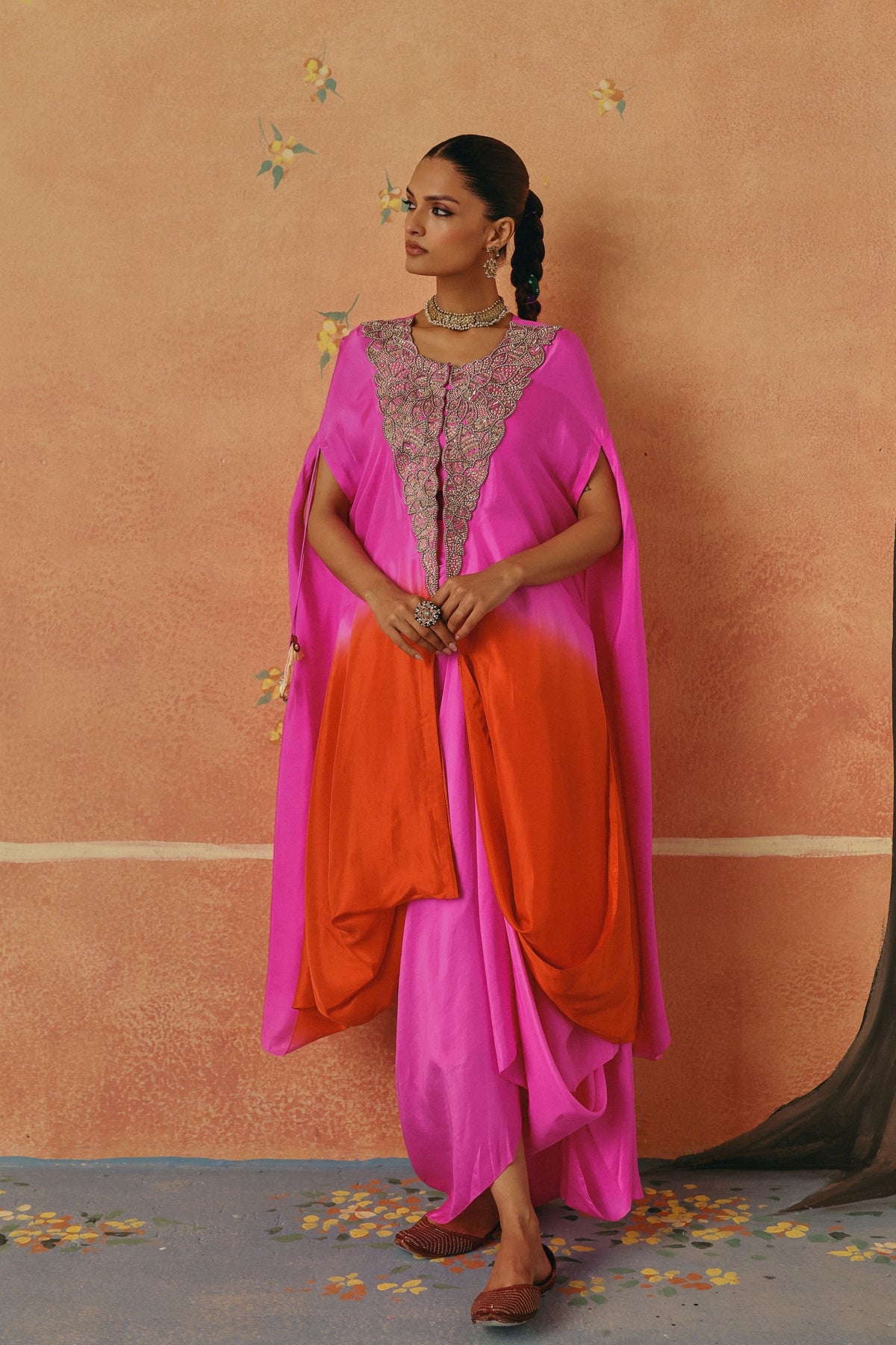 Rang Leher Cape Set