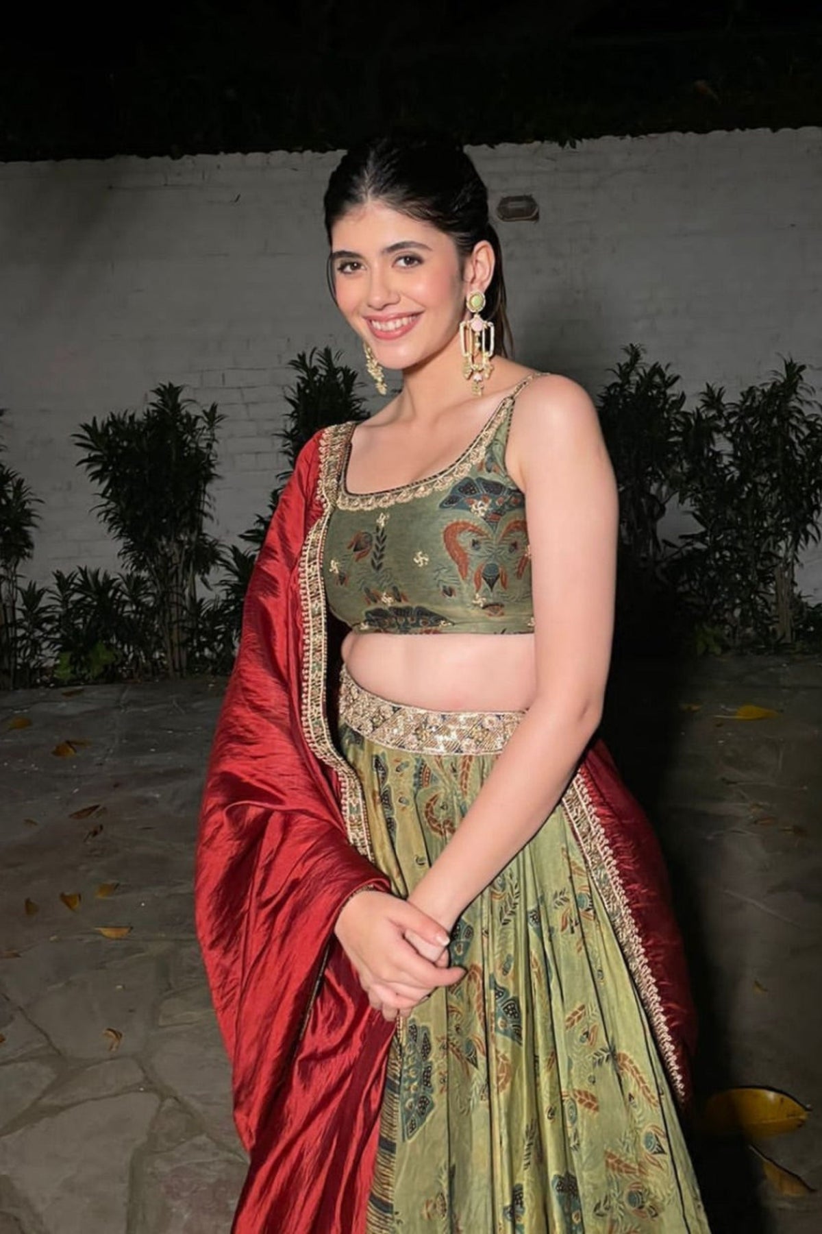 Sanjana Sanghi in Punit Balana