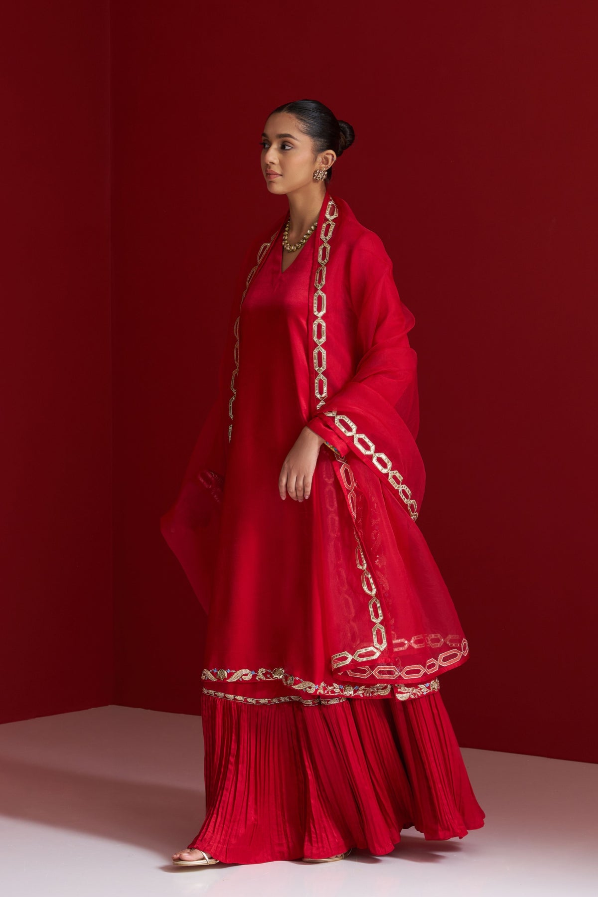 Taranjini Sharara Set
