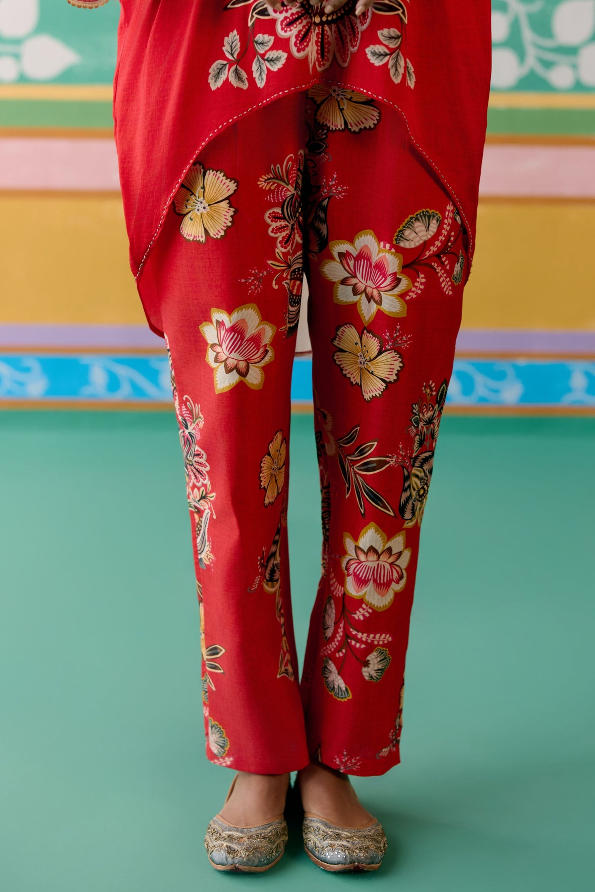 Ecru Red Floral Short Kaftan Set