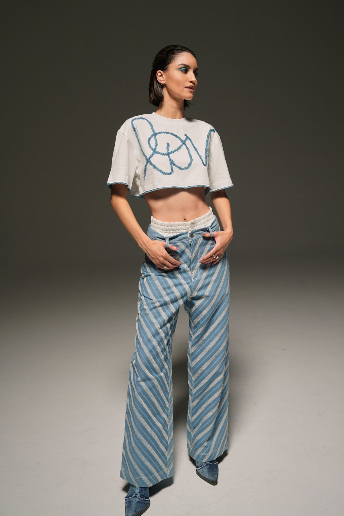 Contrast Boxer Denim Pants