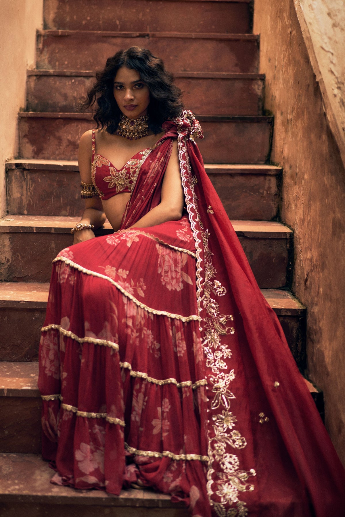 Vintage Floral Printed Saree Set