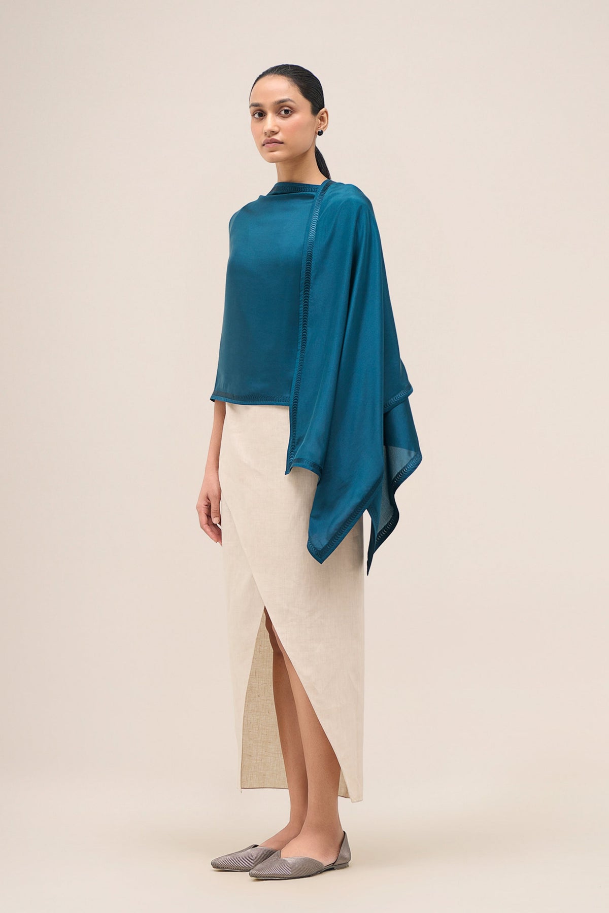 Ivelle Blue Scarf