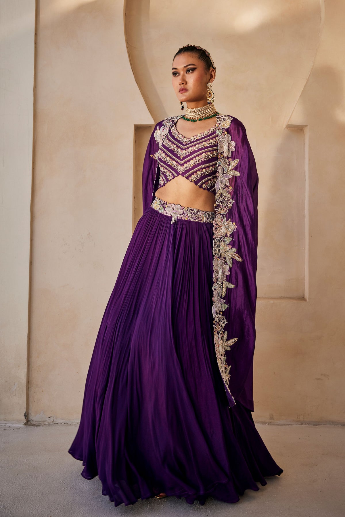 Vanya Cape Set