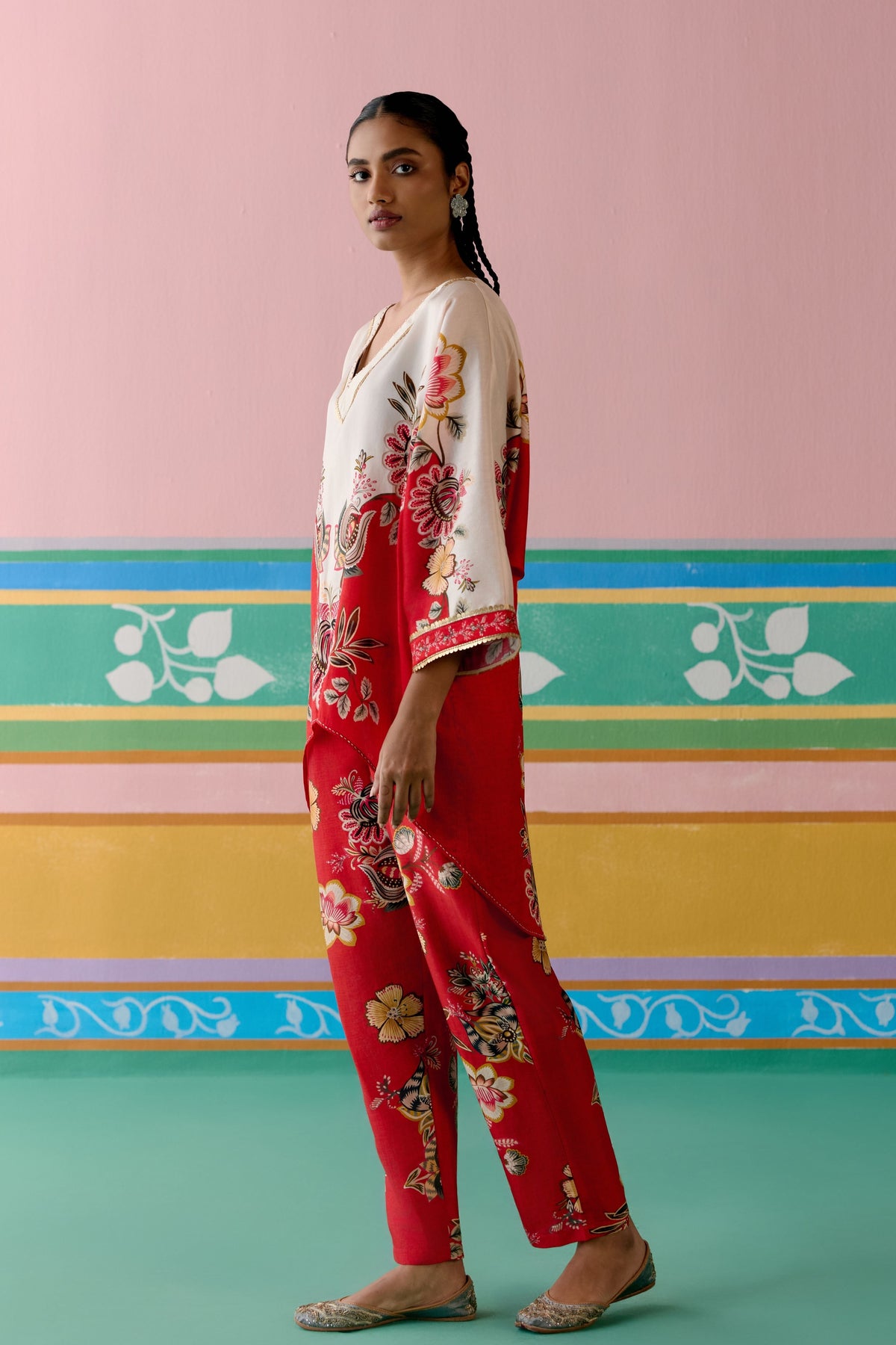 Ecru Red Floral Short Kaftan Set
