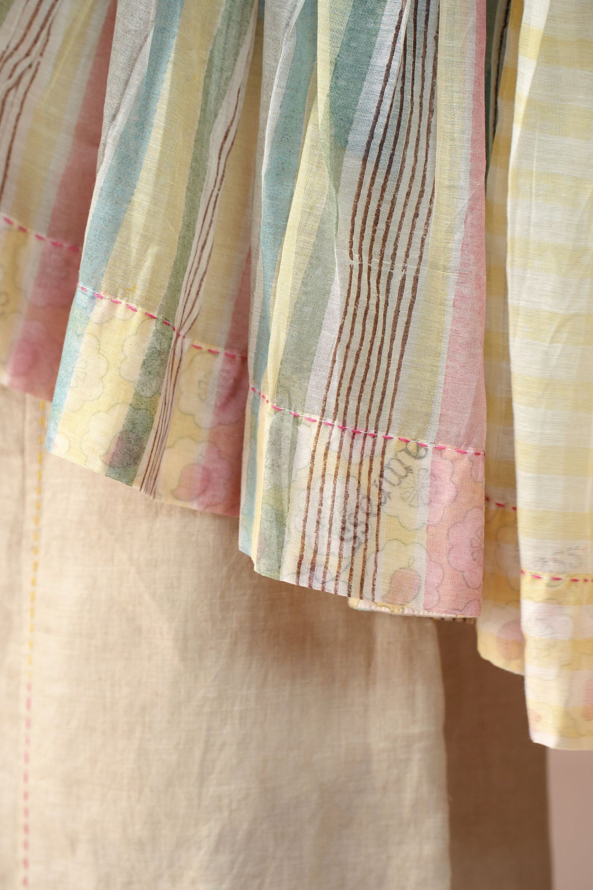Pistil Multi Check Top