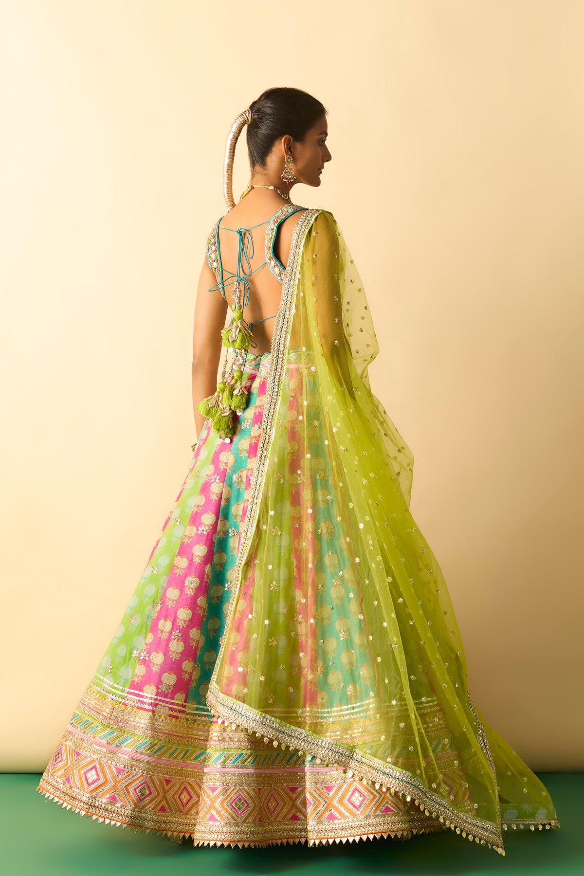 Shyama Lehenga Set
