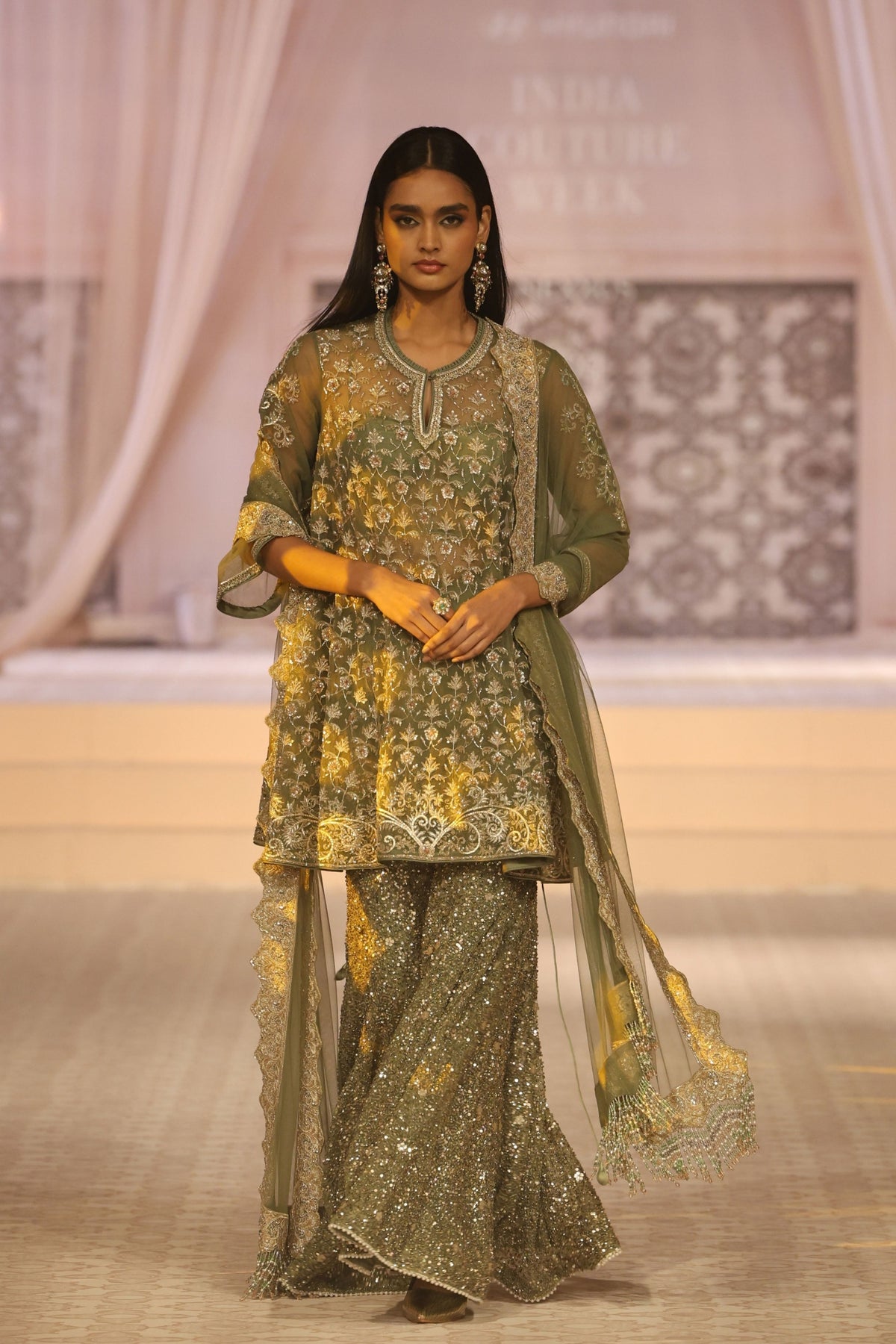 Ira Sharara Set