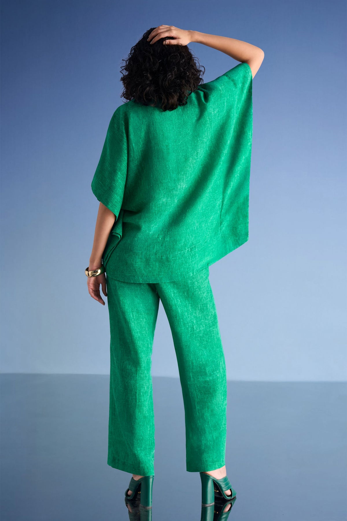 Straight Cut Linen-textured Pants