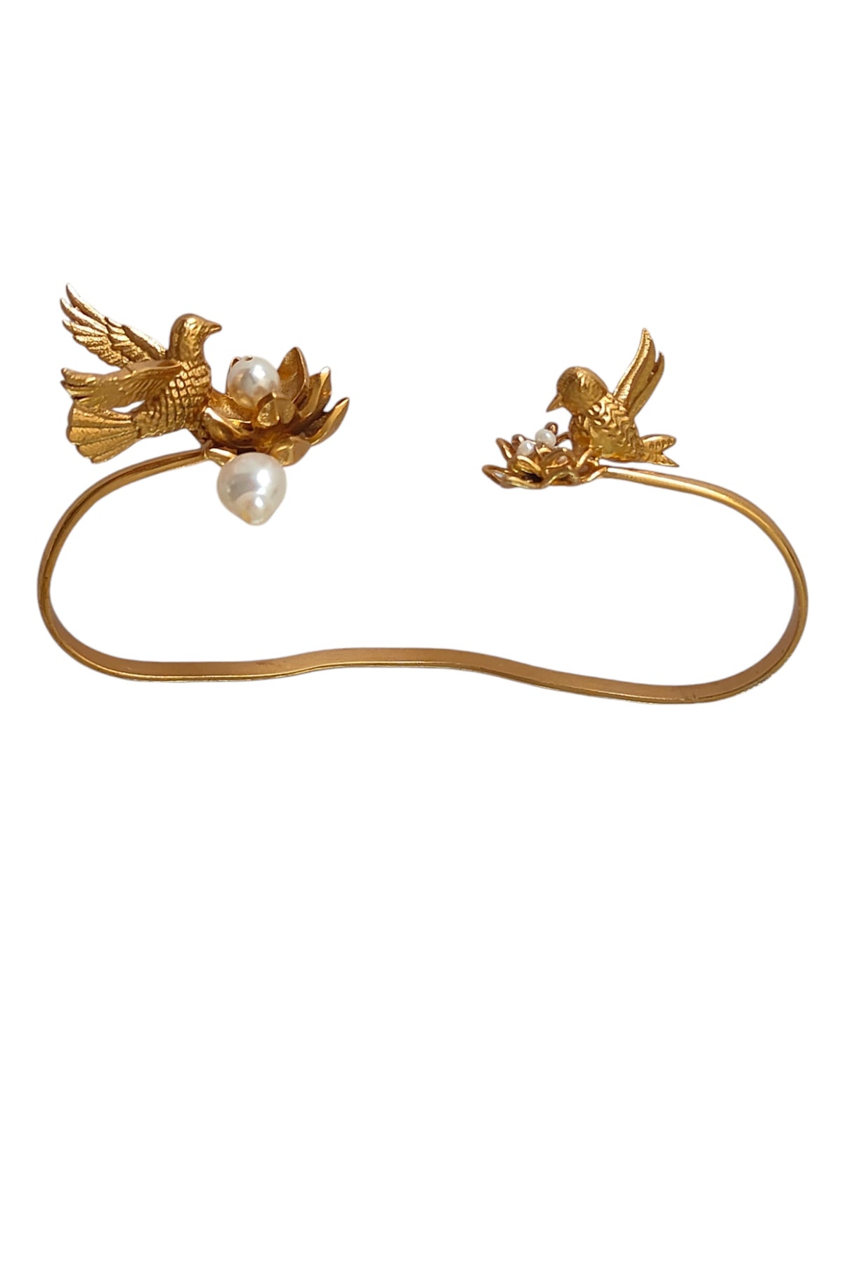 Udatee Chidiya Palm Cuff