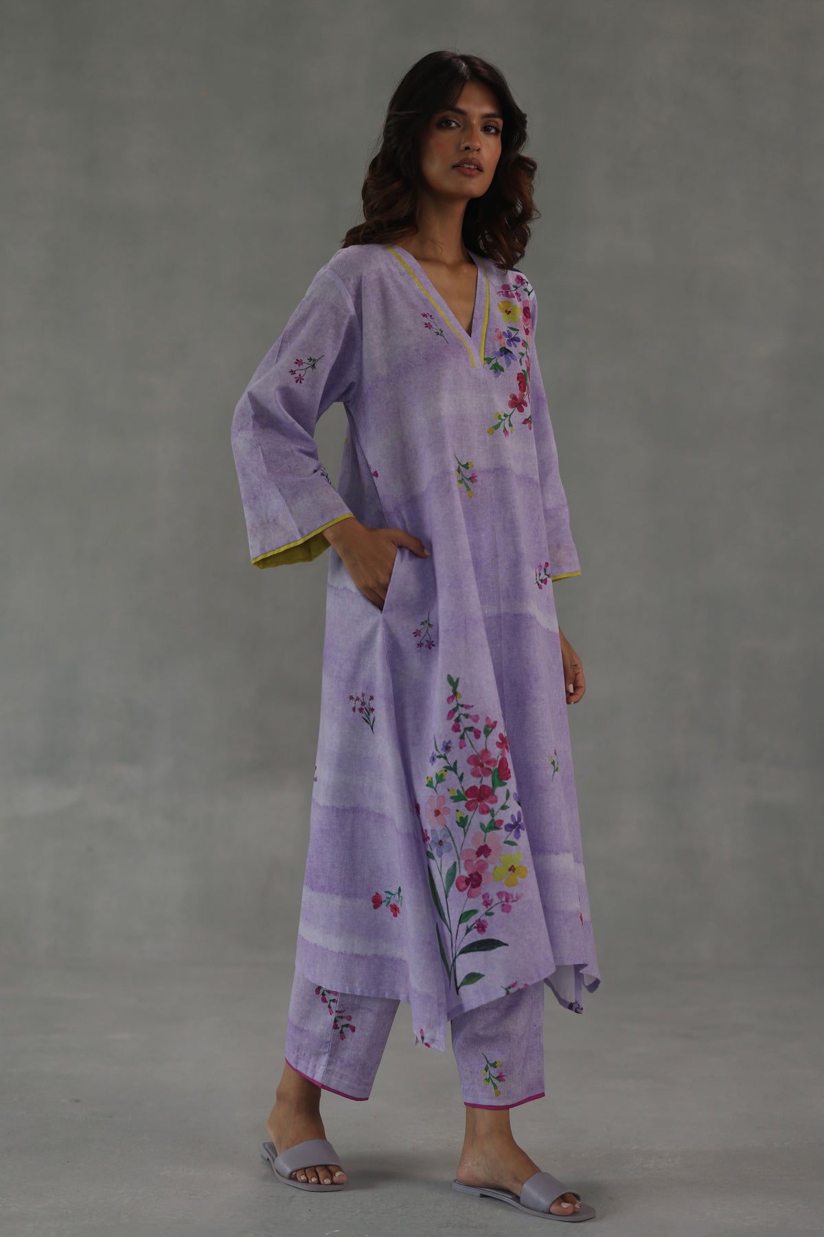 Viola Kurta Set