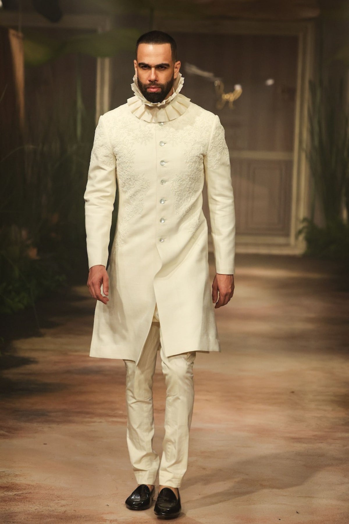 Ivory Embroidered Mens Sherwani
