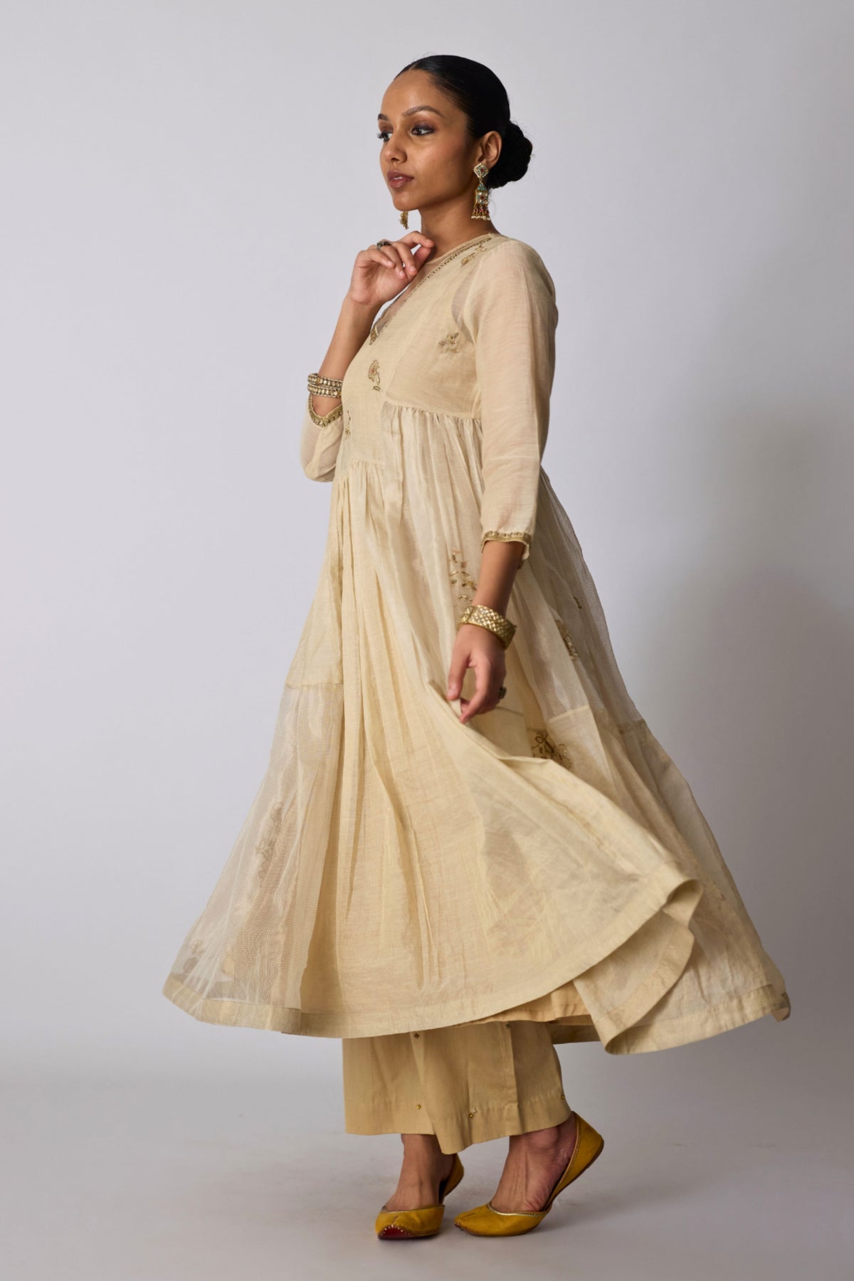Devika Kurta Set